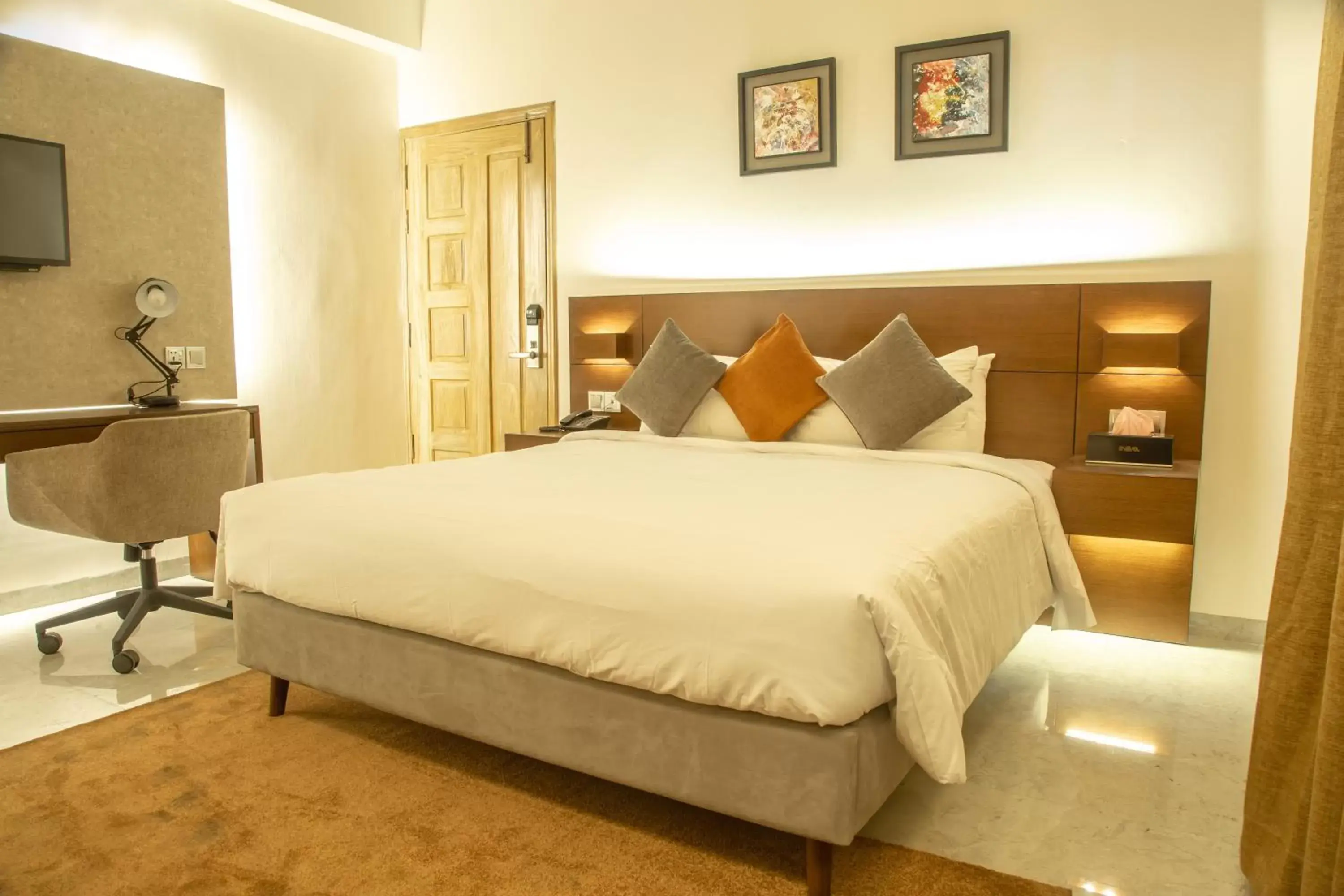 Photo of the whole room, Bed in Jatra Flagship Chattogram City Centre Photo of the whole room, Bed in Jatra Flagship Chattogram City Centre