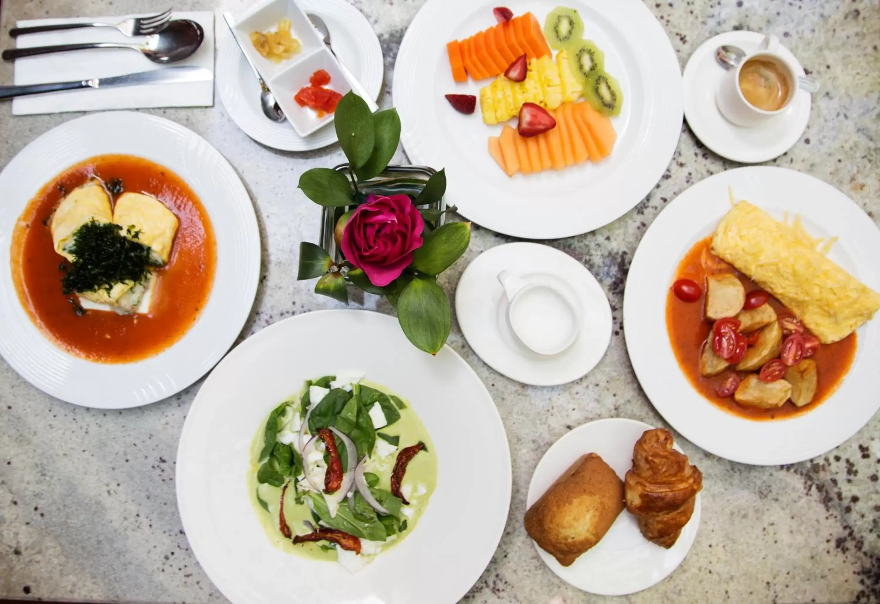 Breakfast, Food in Rosas & Xocolate Boutique Hotel and Spa Merida, a Member of Design Hotels