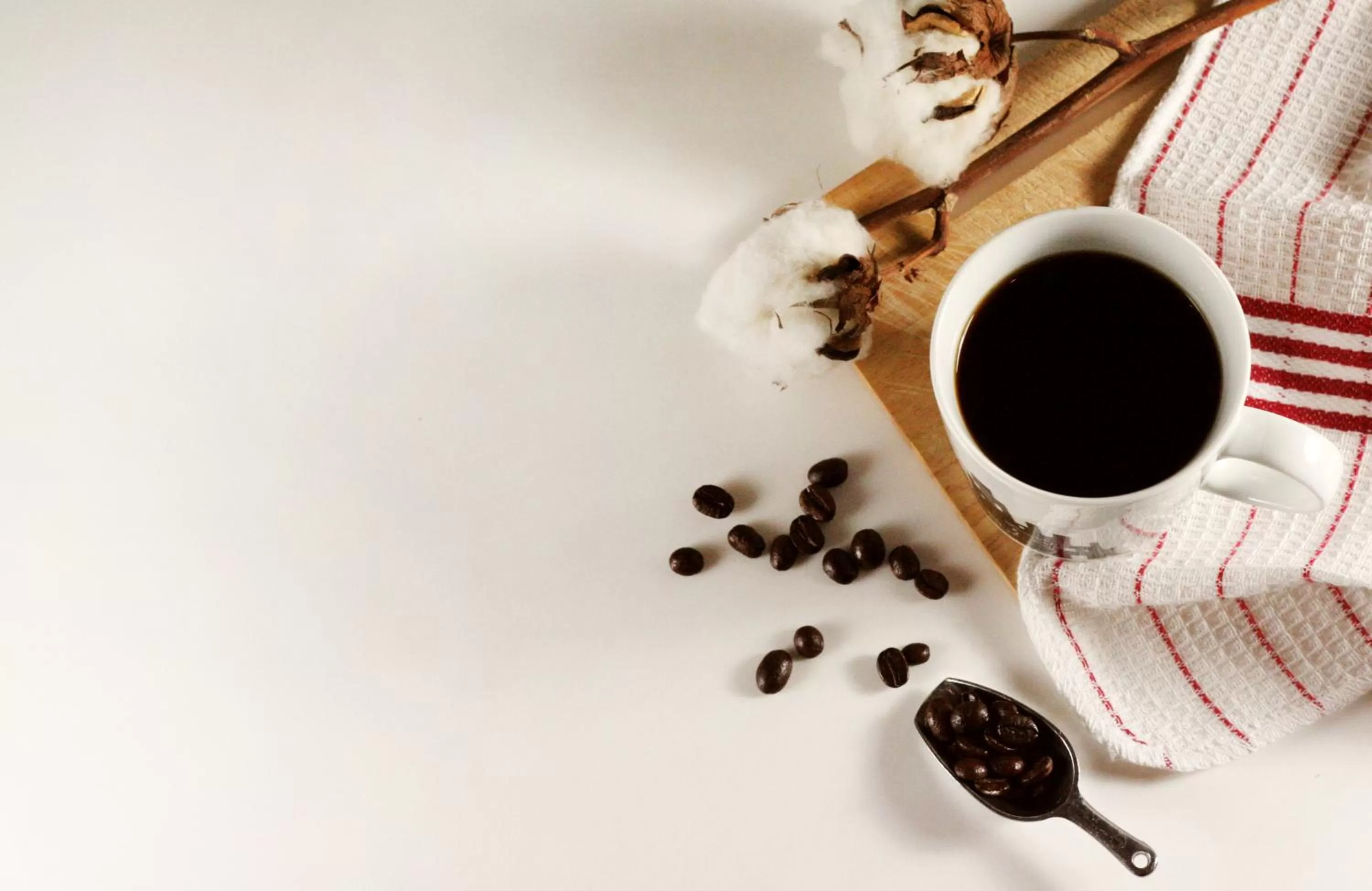 Food and drinks in WESTGATE Hotel