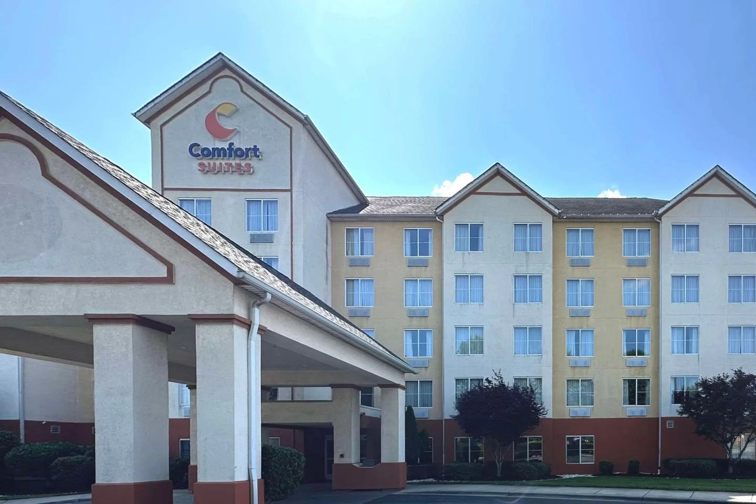 Property Building in Comfort Suites Airport Charlotte