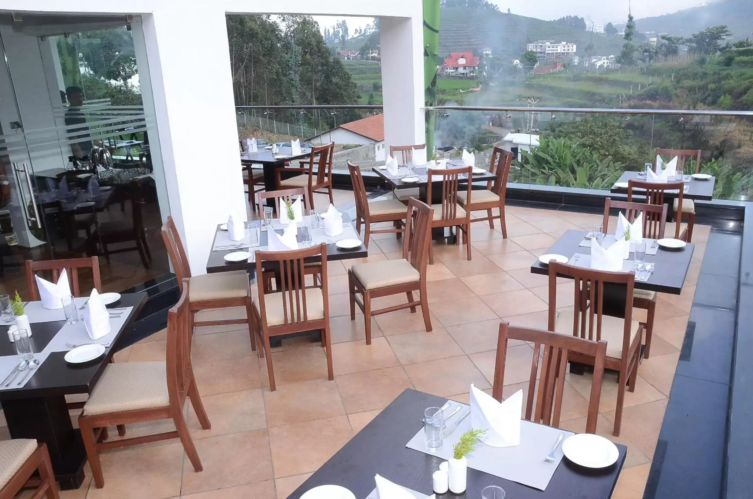 Restaurant/Places to Eat in GReaT trails Kodaikanal by GRT Hotels