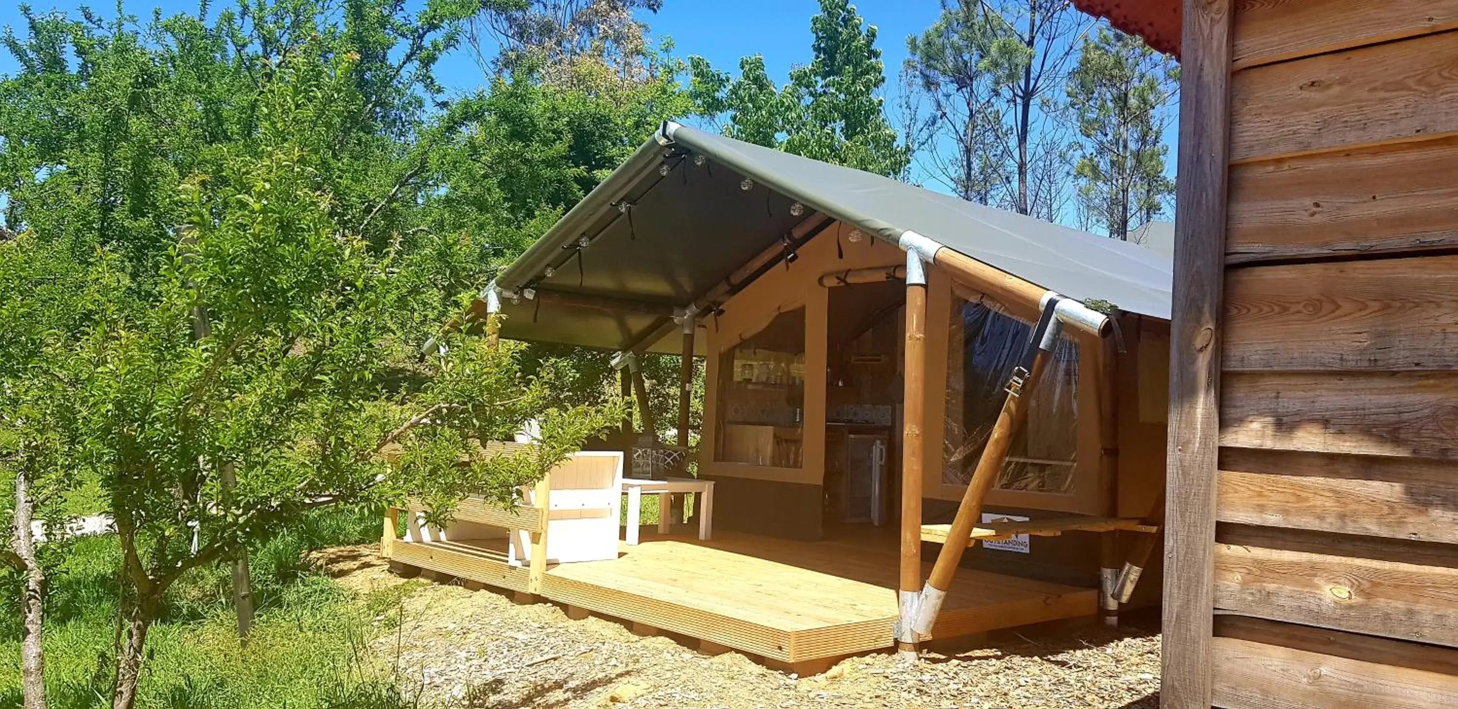 Property building in Quinta do Castanheiro