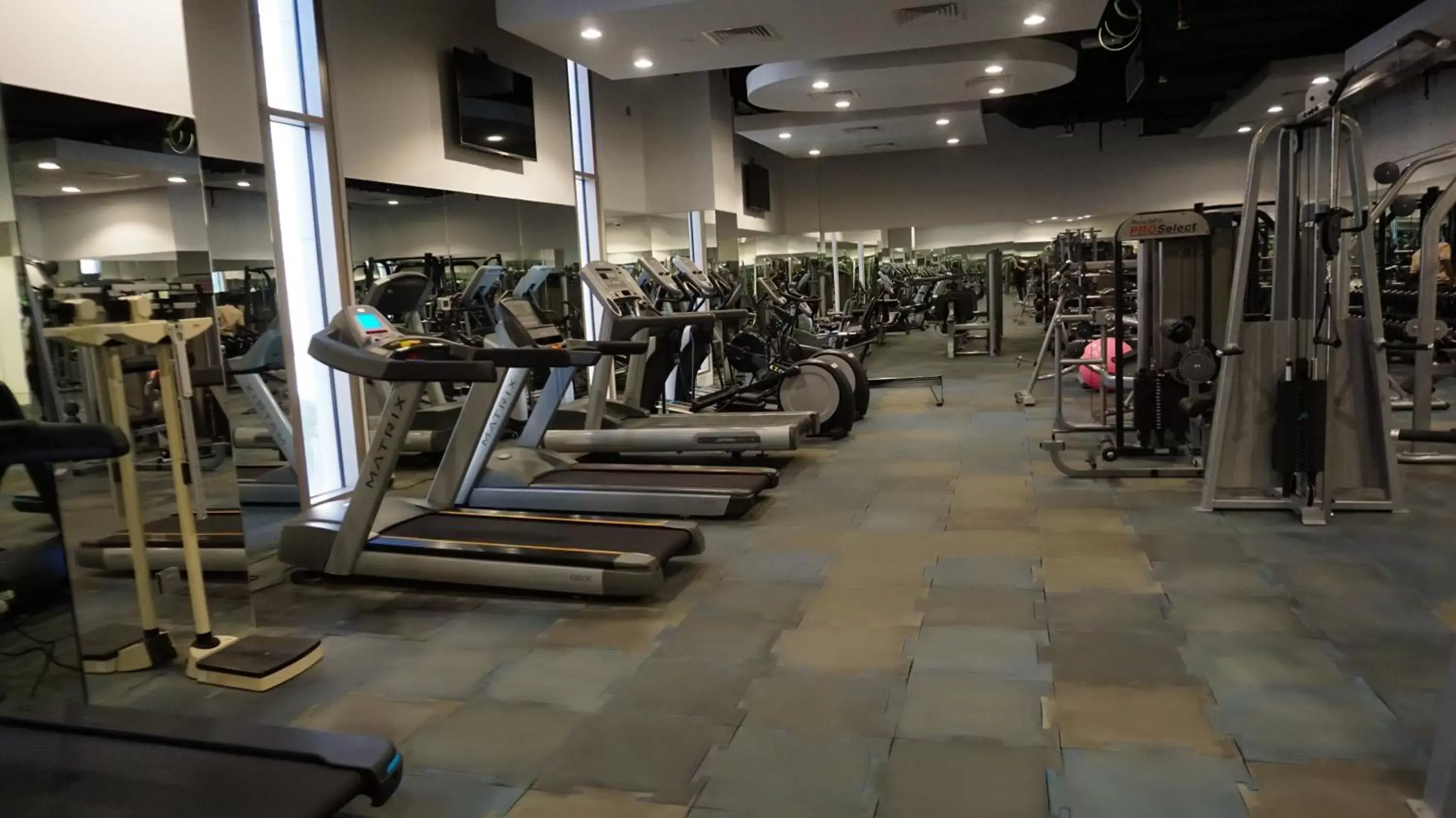 Fitness centre/facilities in Al Kout Beach Hotel Fitness centre/facilities in Al Kout Beach Hotel