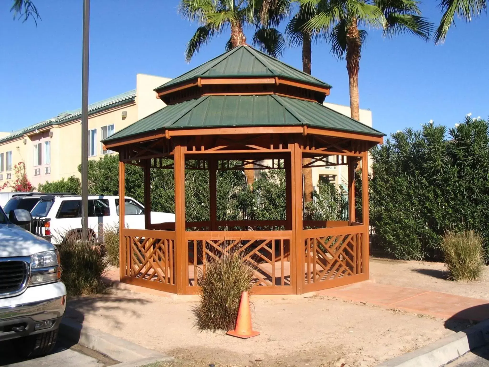 Balcony/Terrace, Property Building in Brawley Inn