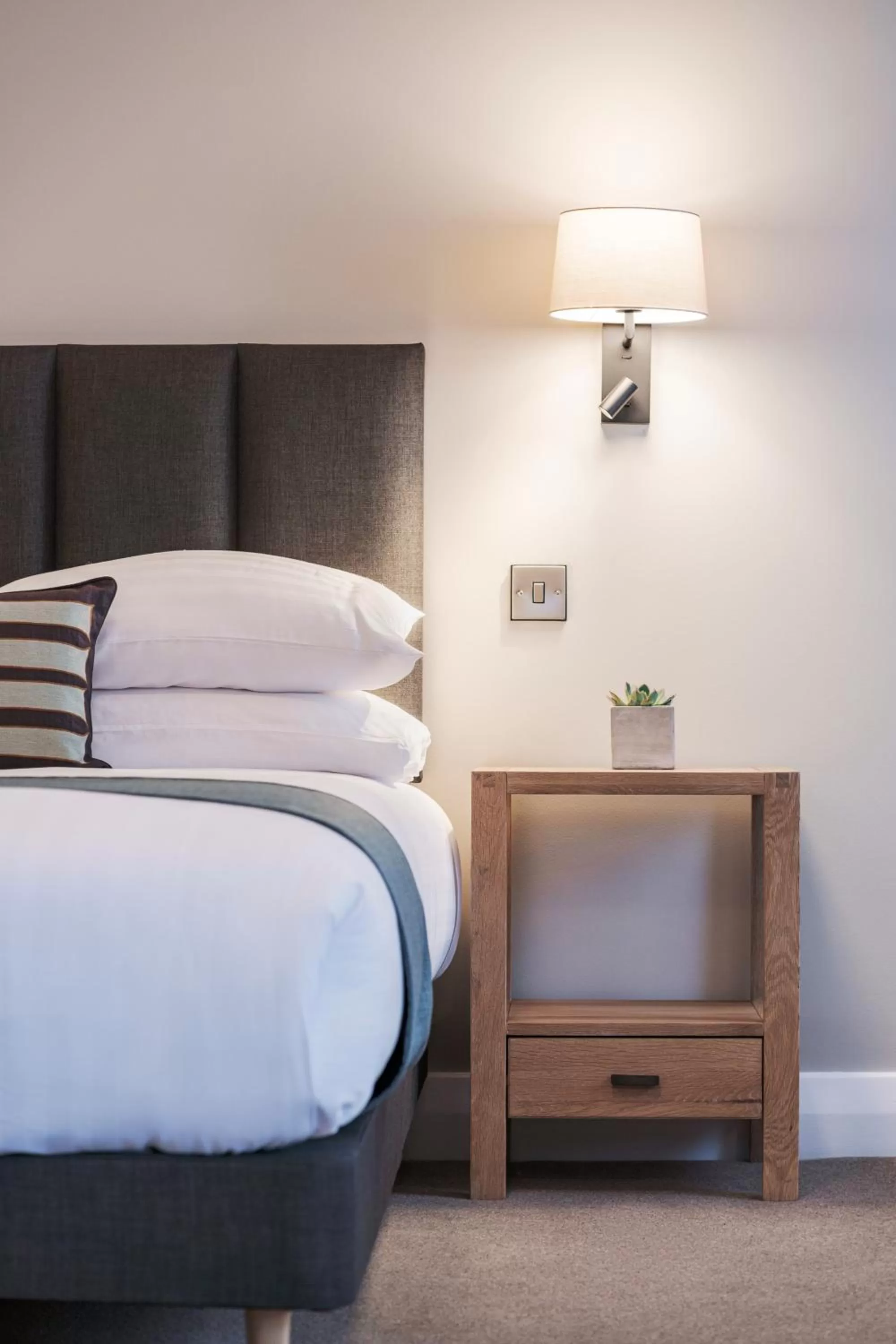 Bedroom, Bed in Aberystwyth Park Lodge Hotel