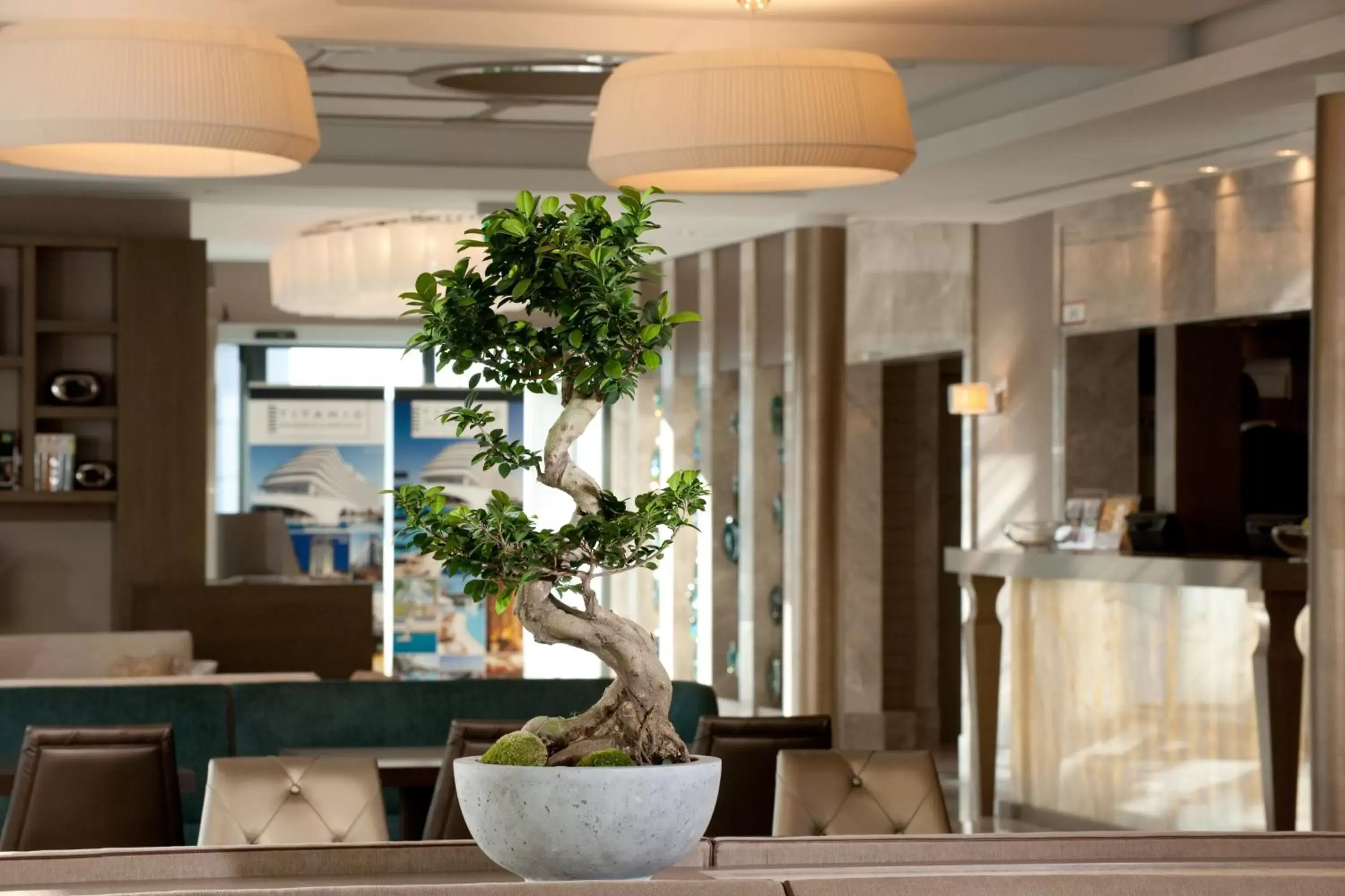 Decorative detail, Lobby/Reception in TITANIC Comfort Mitte