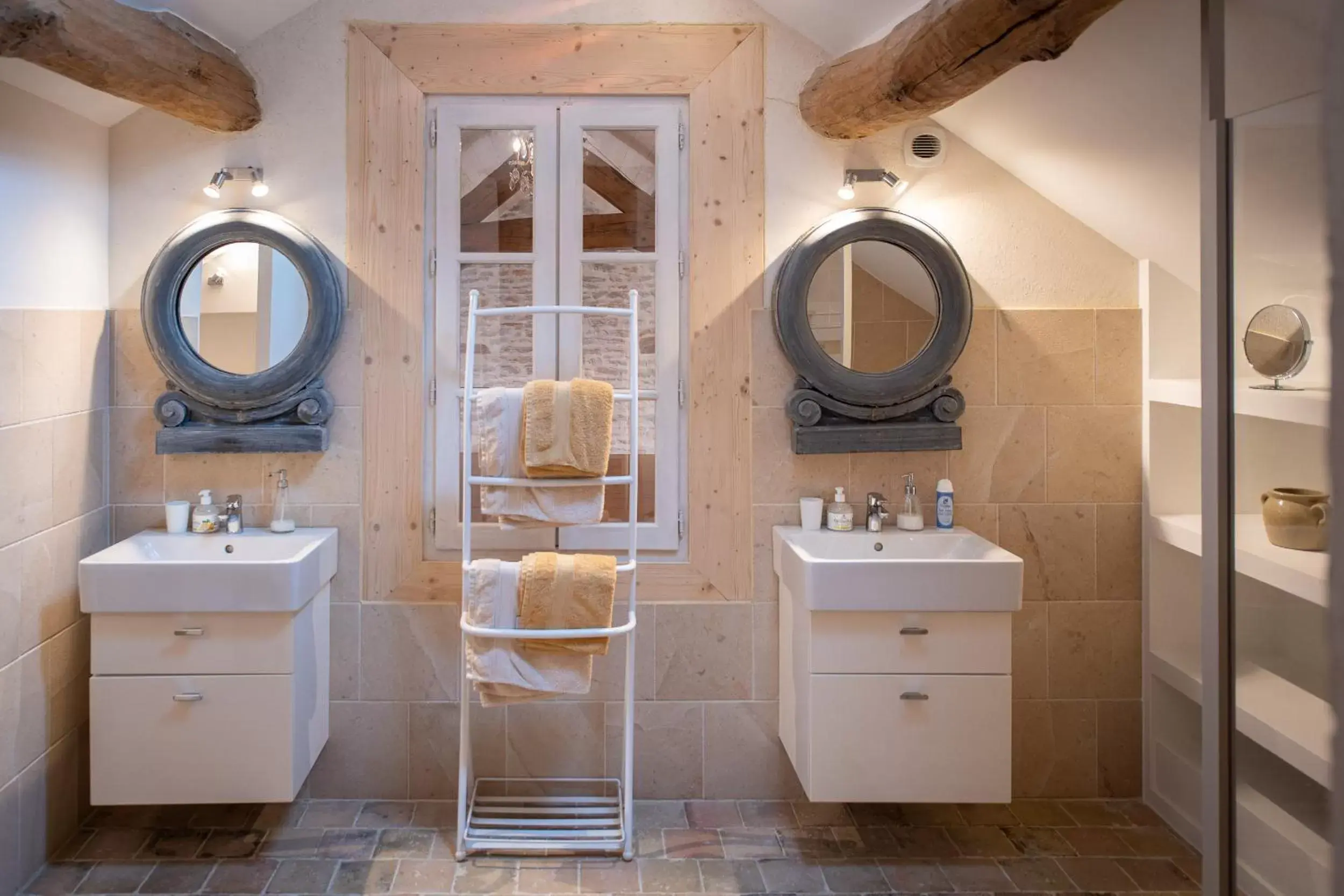 Bathroom in Clos Saint Jacques - Maison d'Hôtes