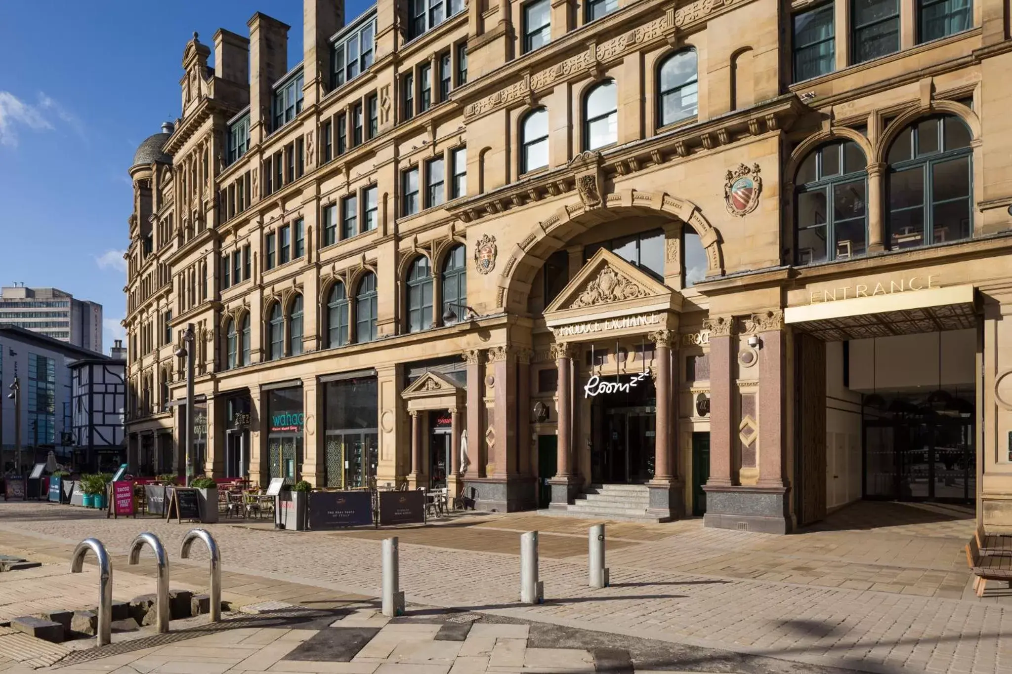 Facade/entrance, Property Building in Roomzzz Manchester Victoria
