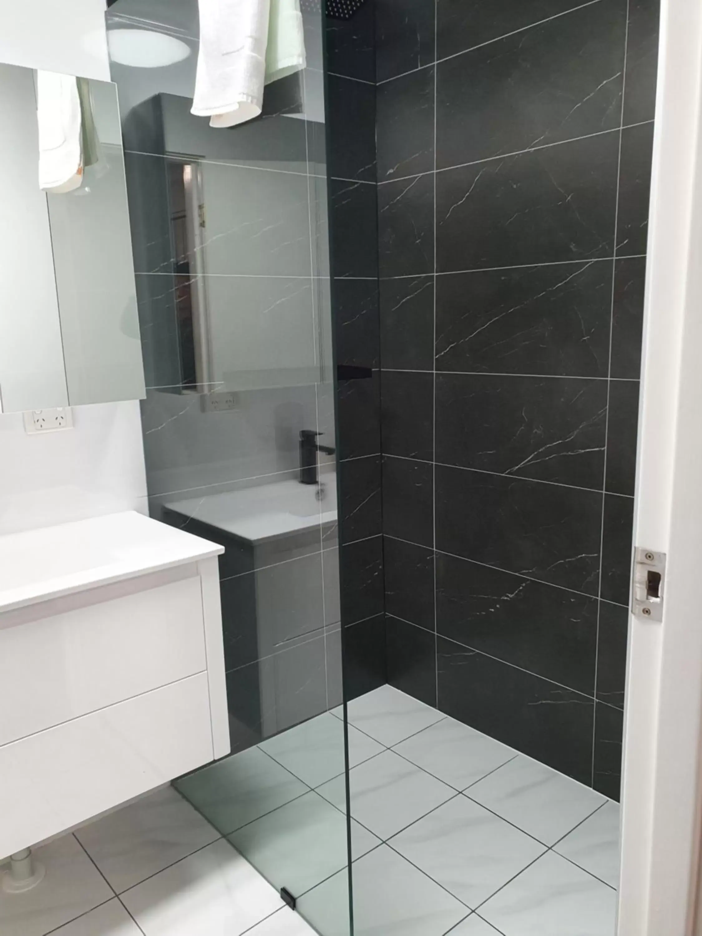 Shower, Bathroom in Nelson Bay Breeze