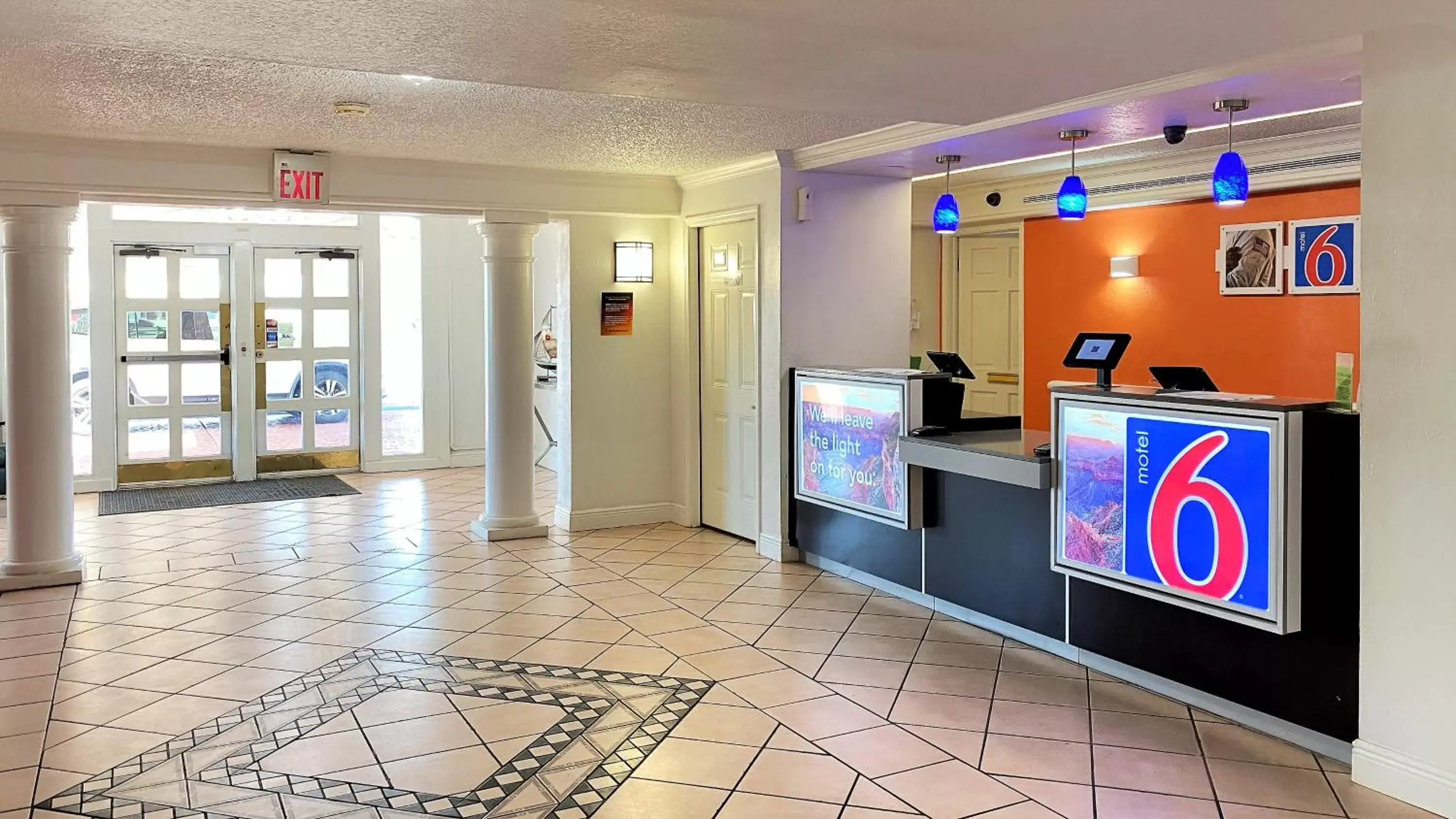 Lobby or reception, Lobby/Reception in Motel 6-Beaumont, TX
