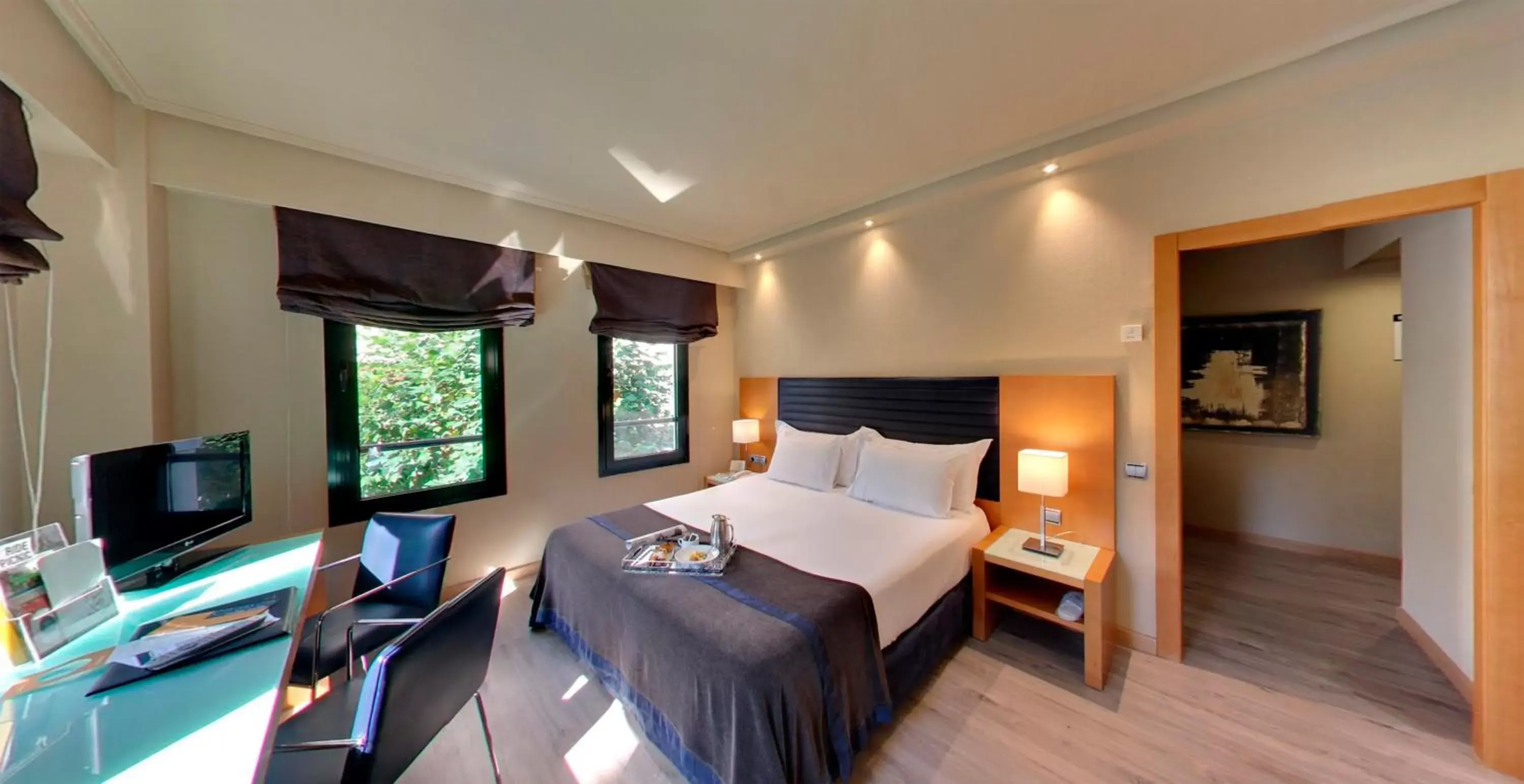 Photo of the whole room, Bed in Hotel Silken Indautxu Photo of the whole room, Bed in Hotel Silken Indautxu