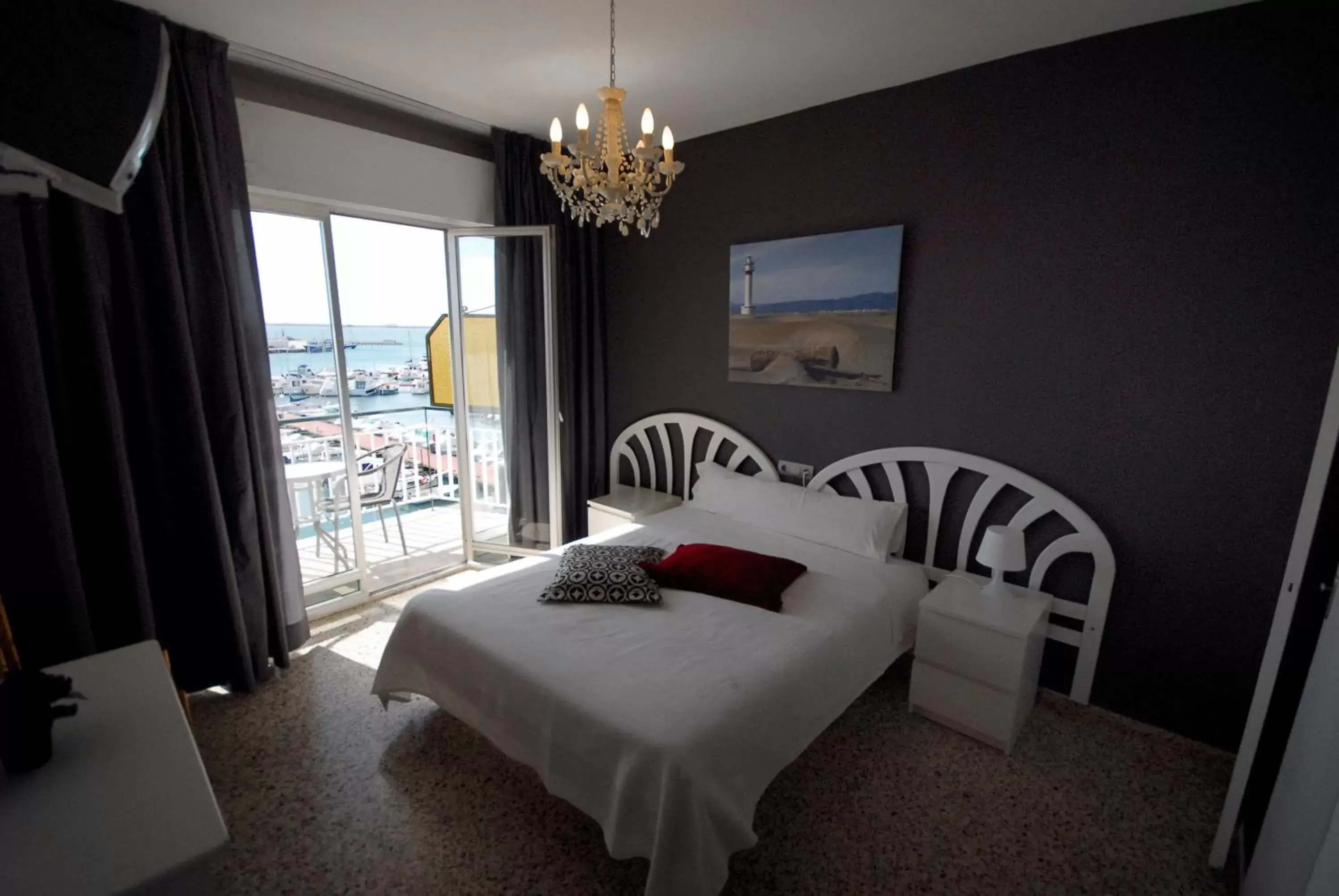 Bedroom, Bed in Hotel Ampolla Sol