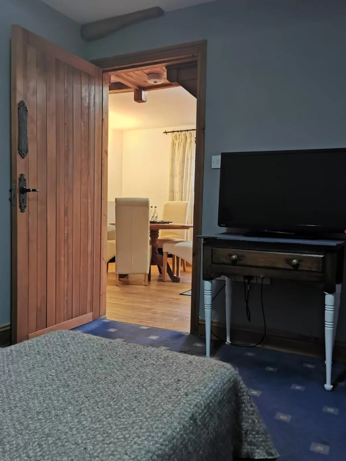 Lounge or bar in The Compasses Inn