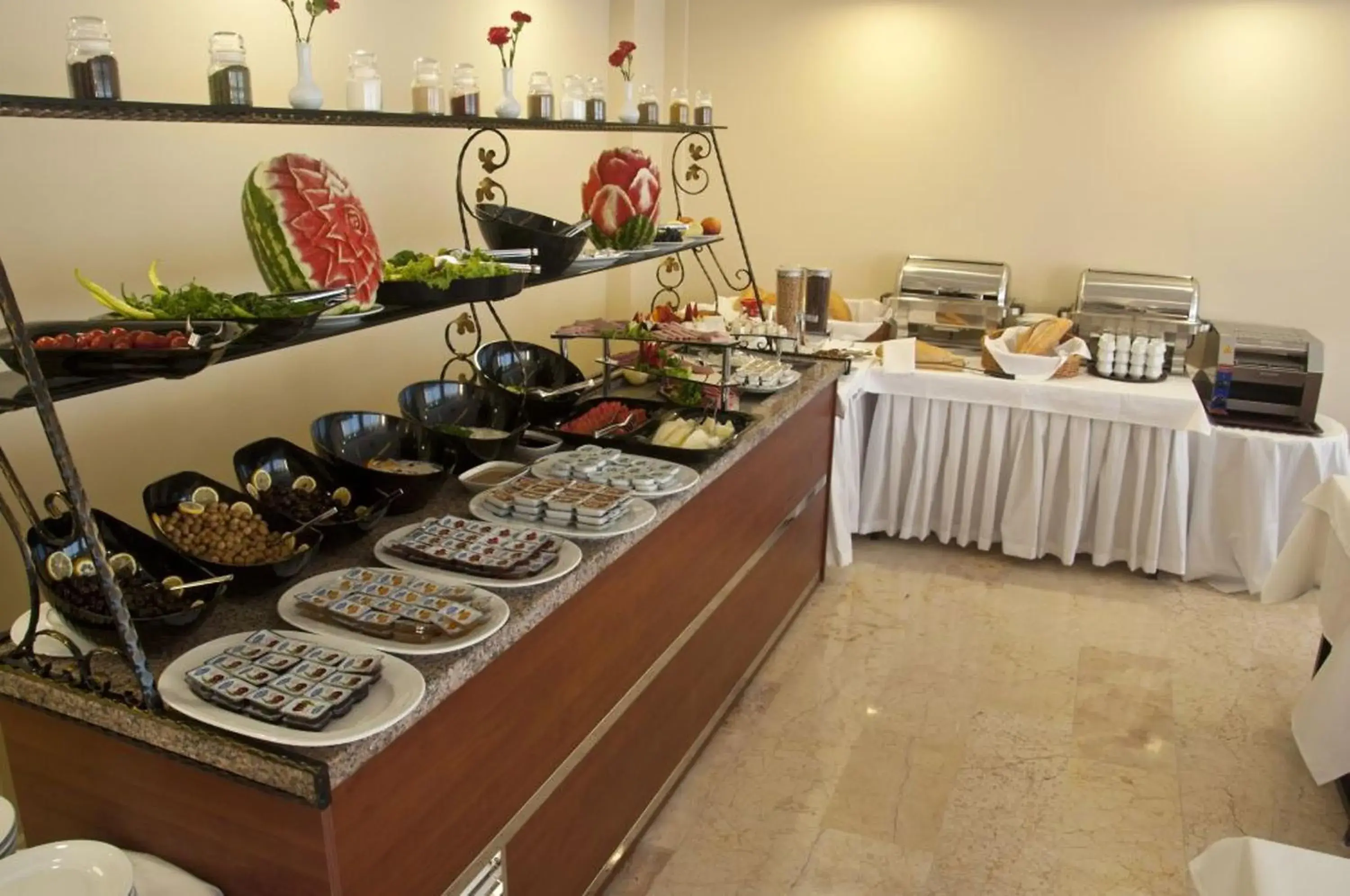 Buffet breakfast, Food in Abel Hotel