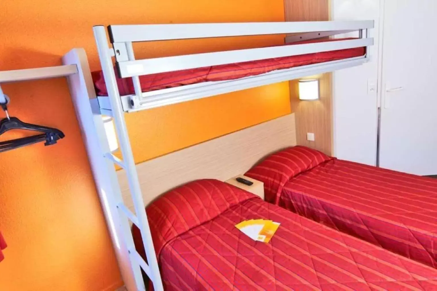 Bedroom, Bunk Bed in Premiere Classe Tours Sud - Joue Les Tours