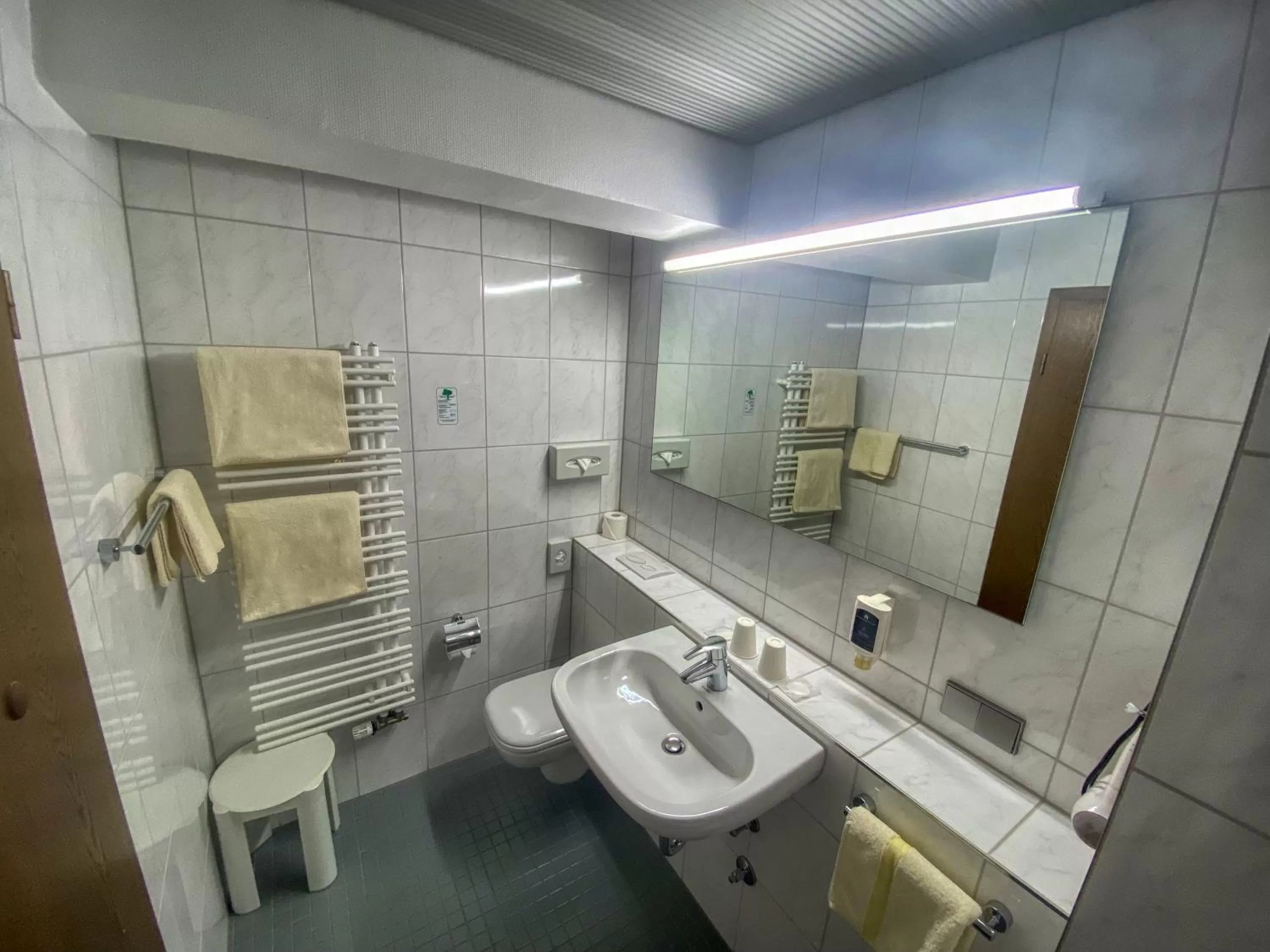 Bathroom in City Partner Hotel Berliner Hof