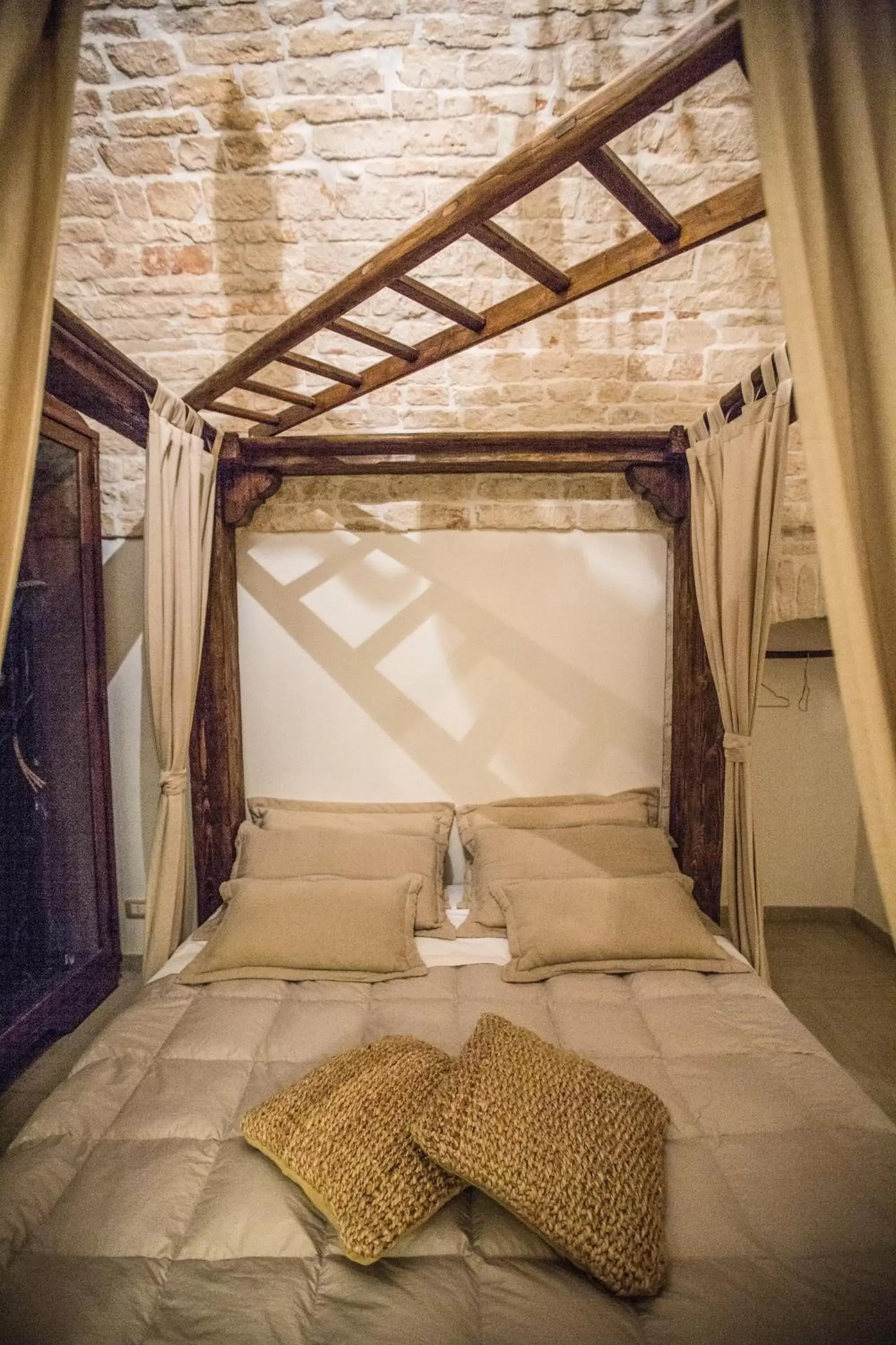 Bed in Trulli Antichi Mestieri - Widespread Trulli in the historic center