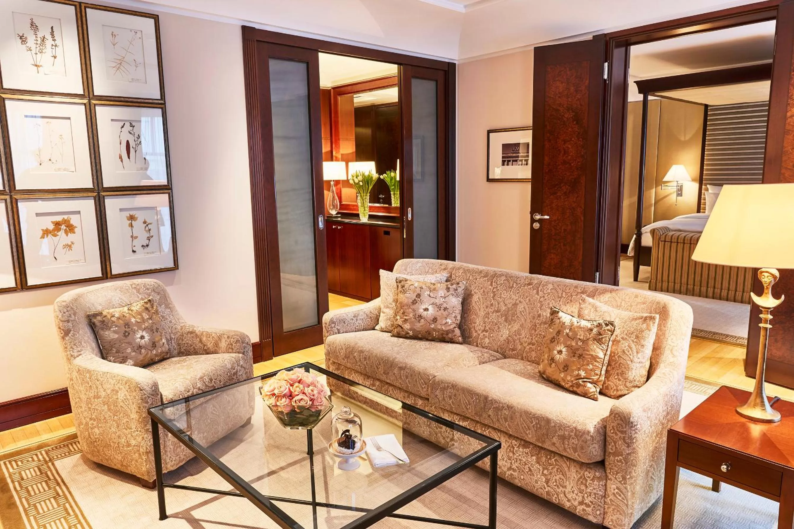 Living room in Hotel Adlon Kempinski Berlin