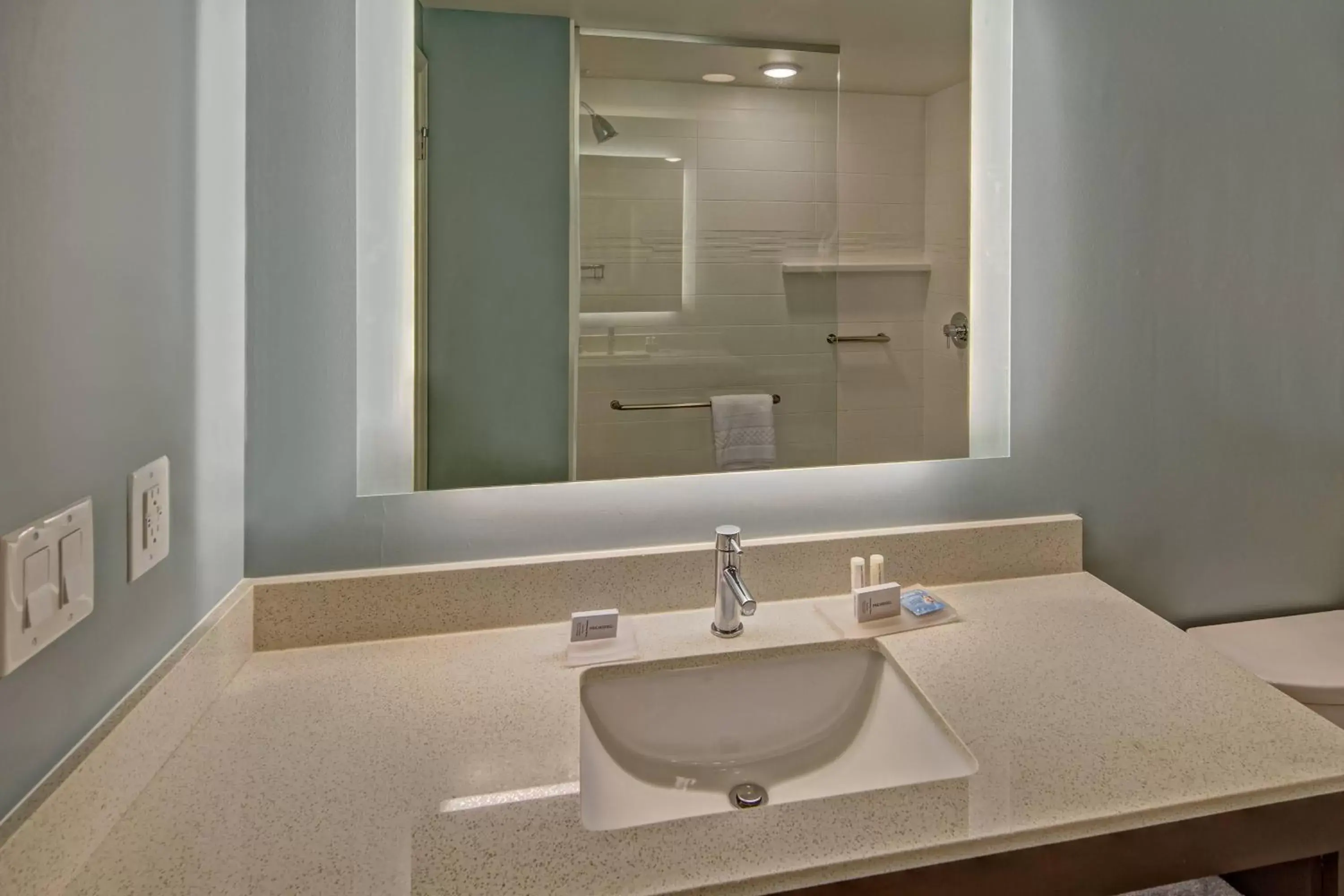 Bathroom in Residence Inn Fort Lauderdale Pompano Beach Central