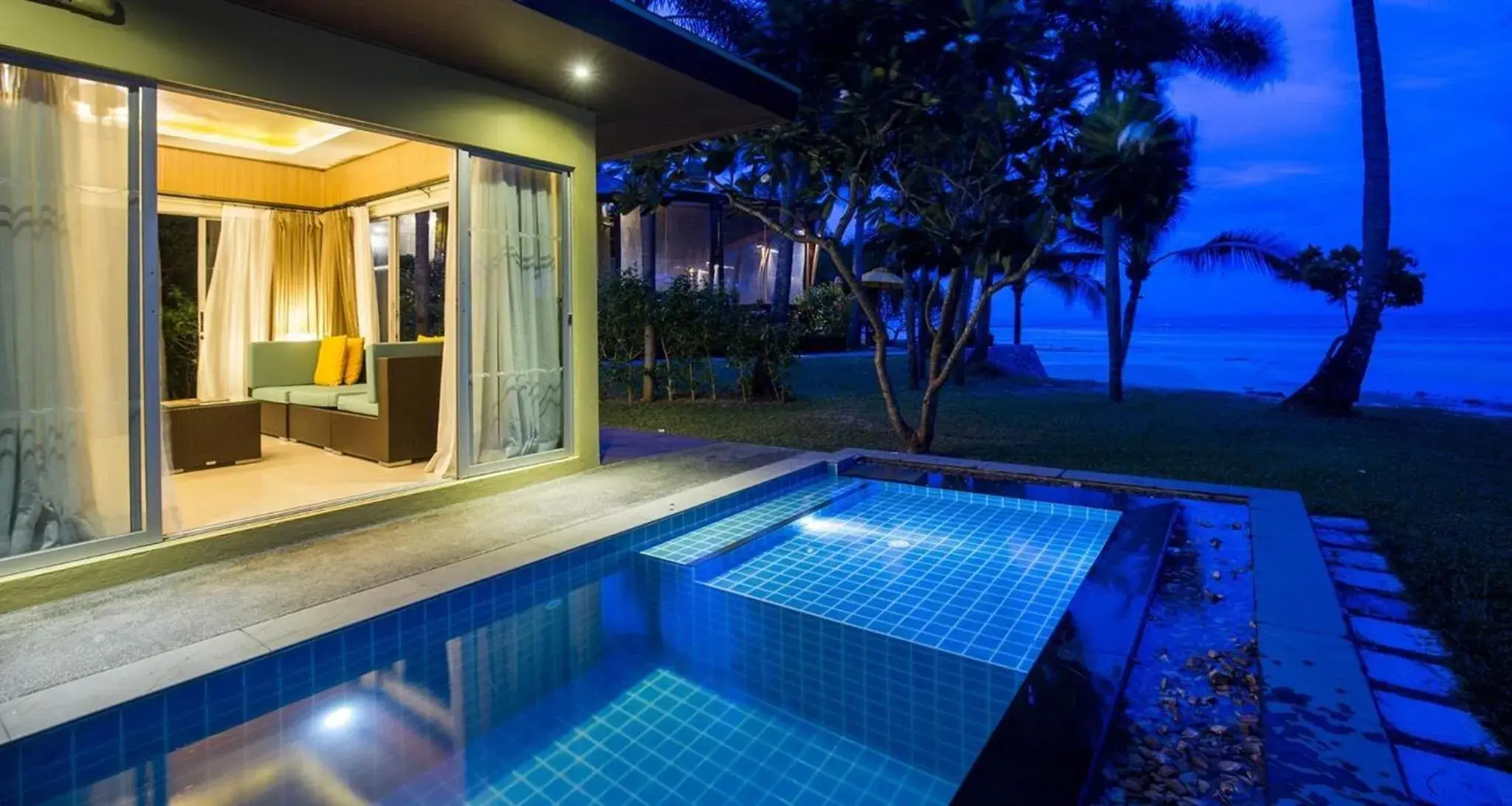 Property building, Swimming Pool in TUI BLUE The Passage Samui Private Pool Villas & Beach Resort