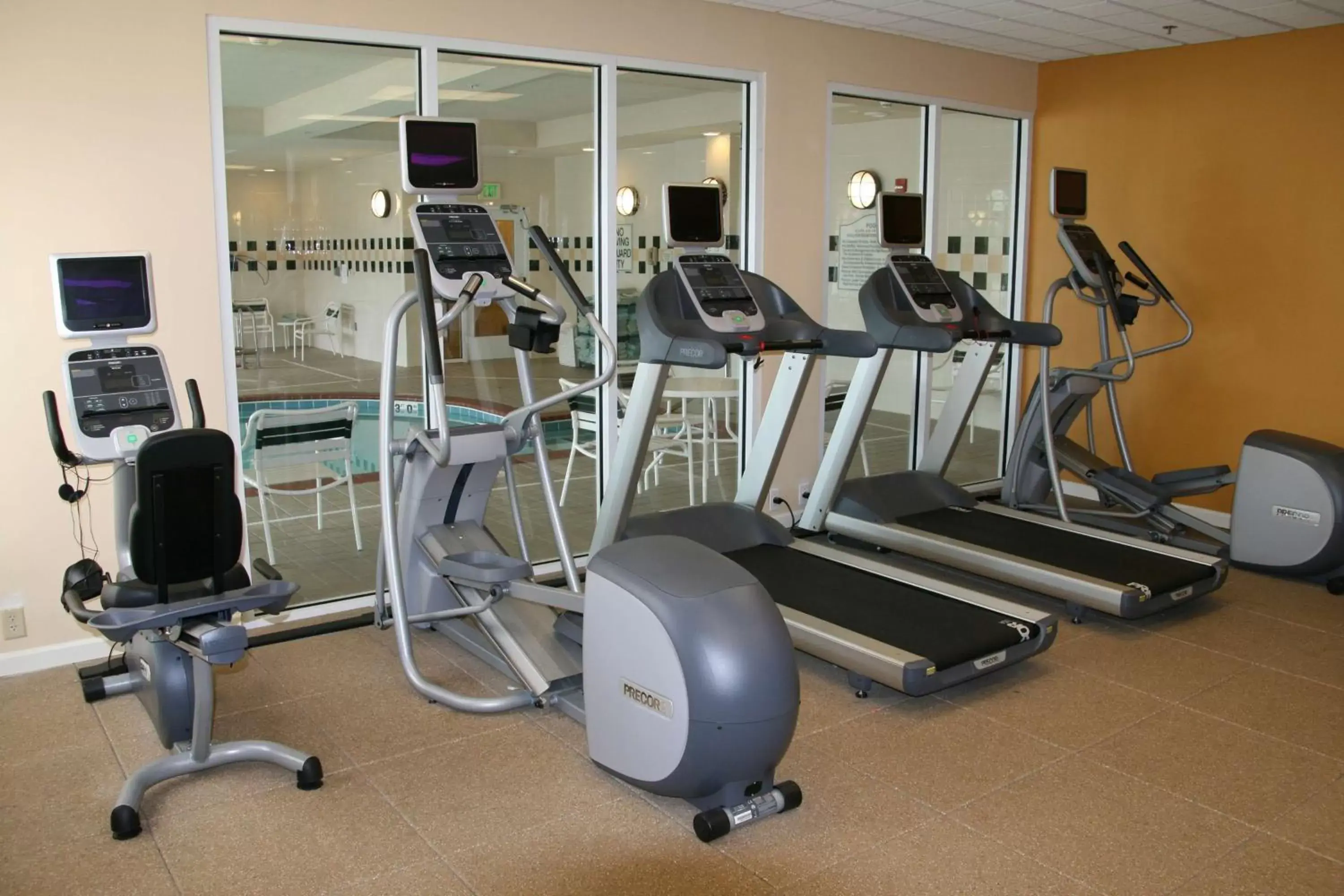 Fitness centre/facilities, Fitness Center/Facilities in Hilton Garden Inn Newport News