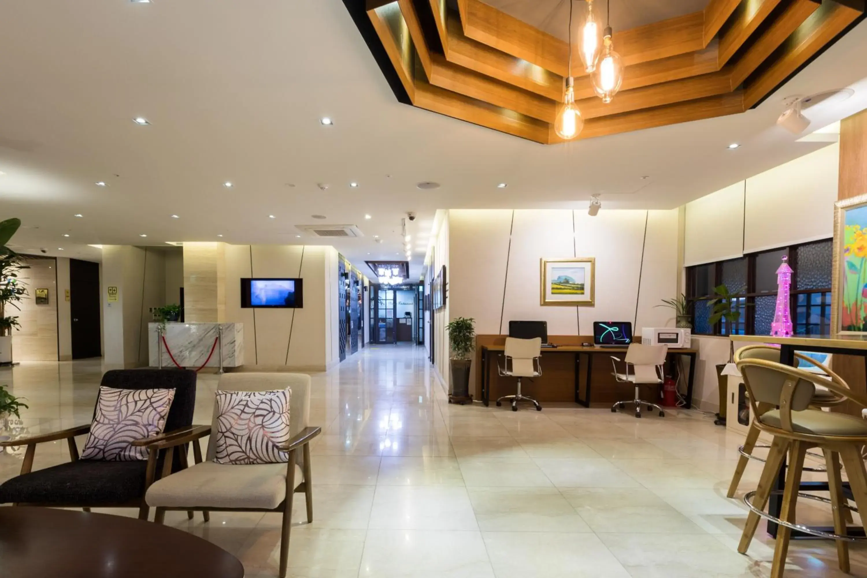 Lobby or reception, Lobby/Reception in Vistacay Hotel World Cup