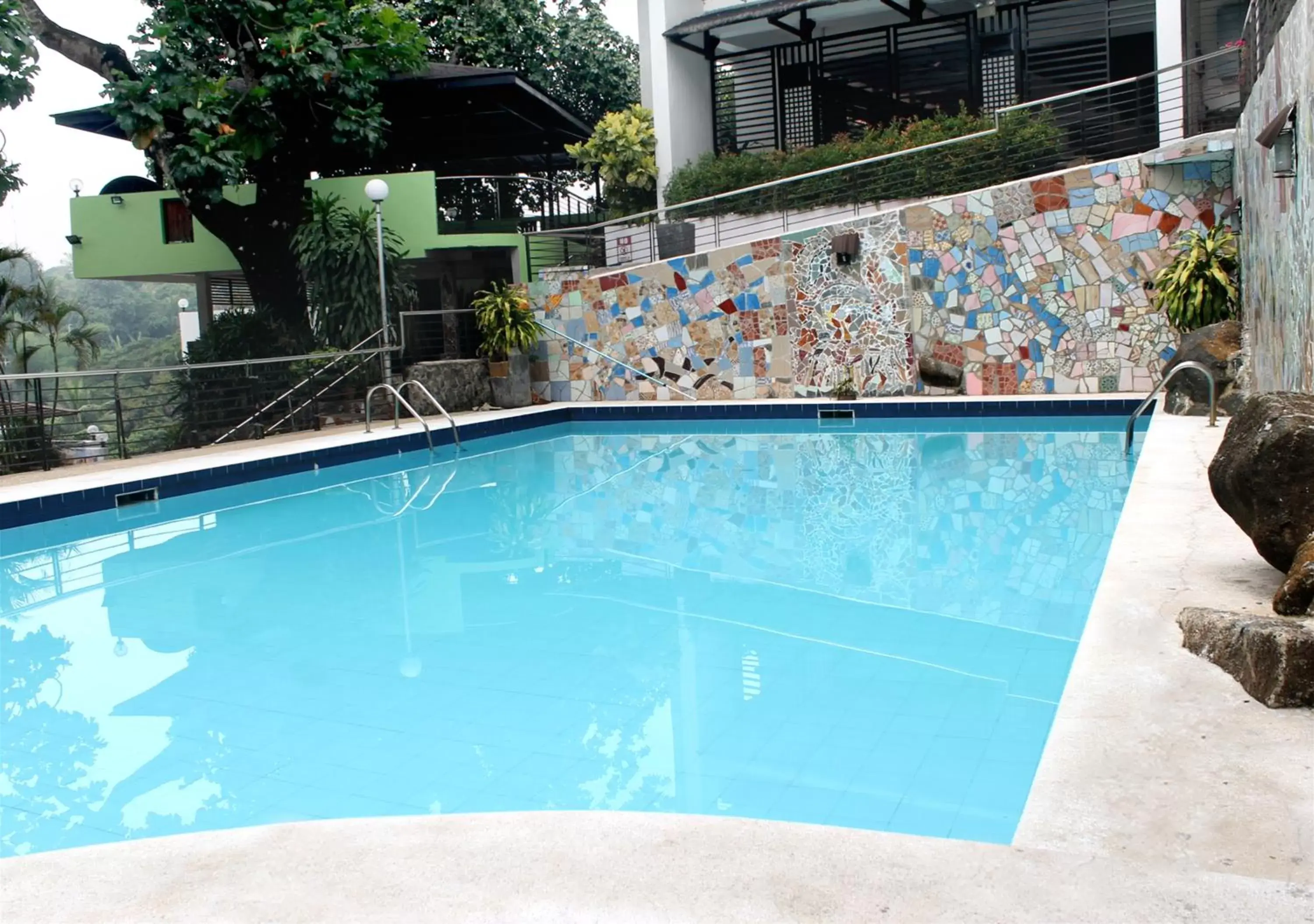 Swimming Pool in Altaroca Mountain Resort Antipolo
