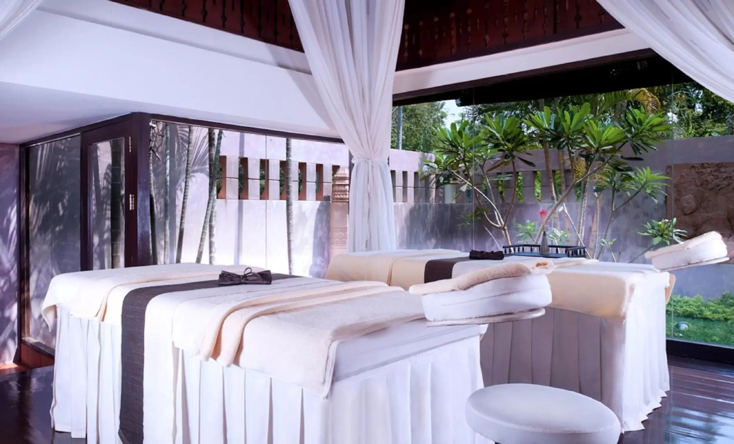 Massage in Sofitel Angkor Phokeethra Golf & Spa Resort