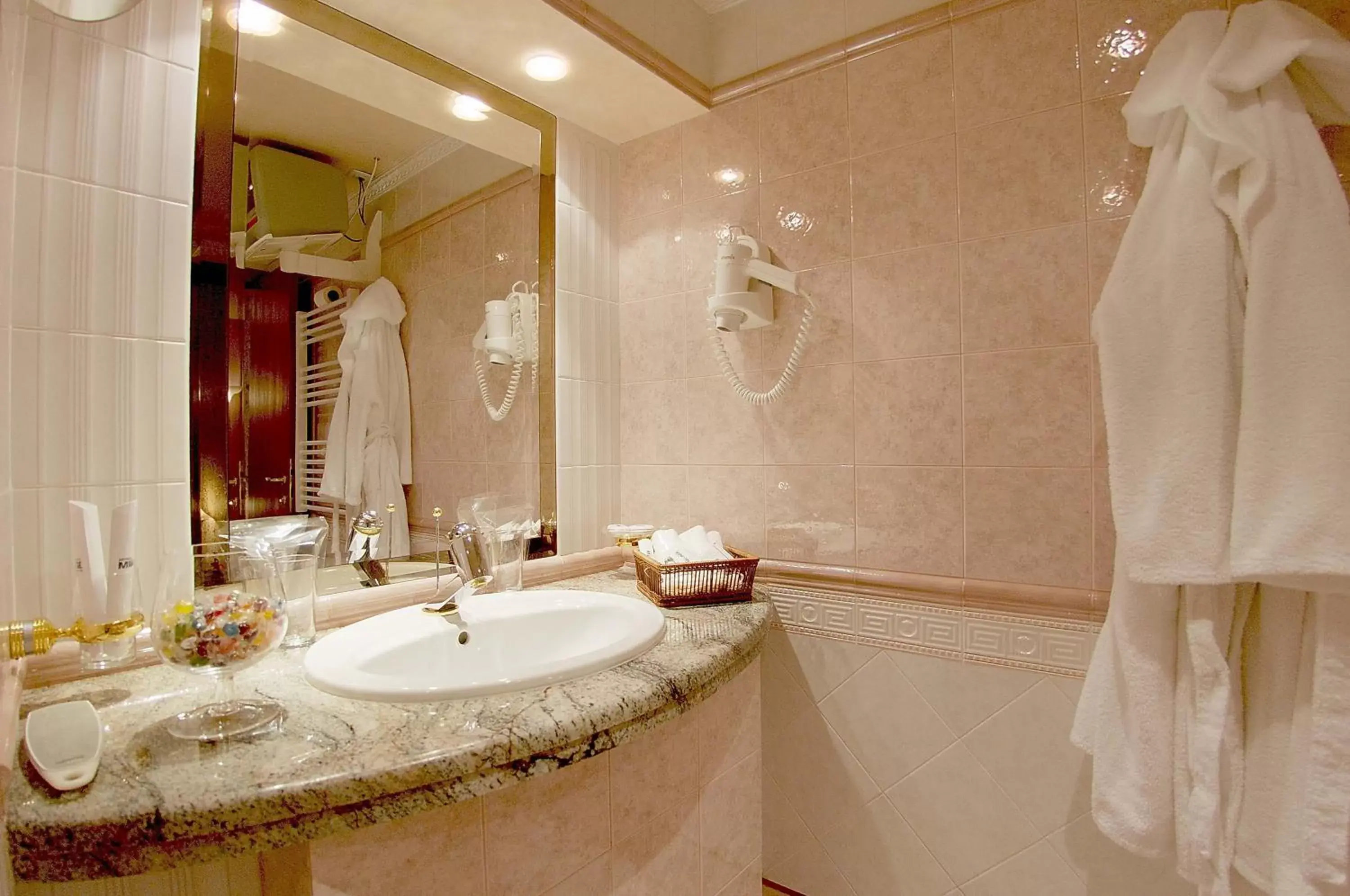 Bathroom in Mirage Hotel