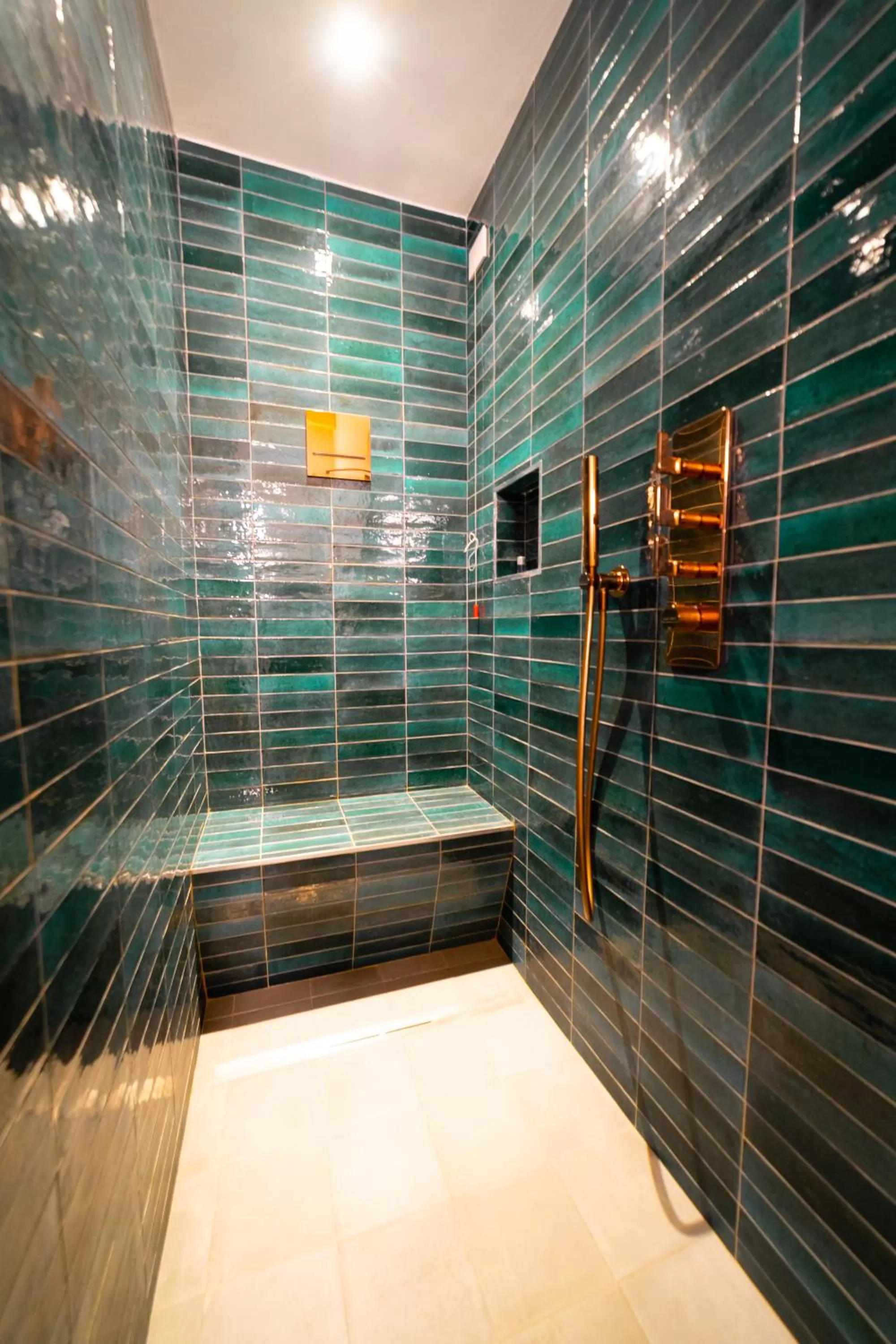 Shower in Locanda Alberti