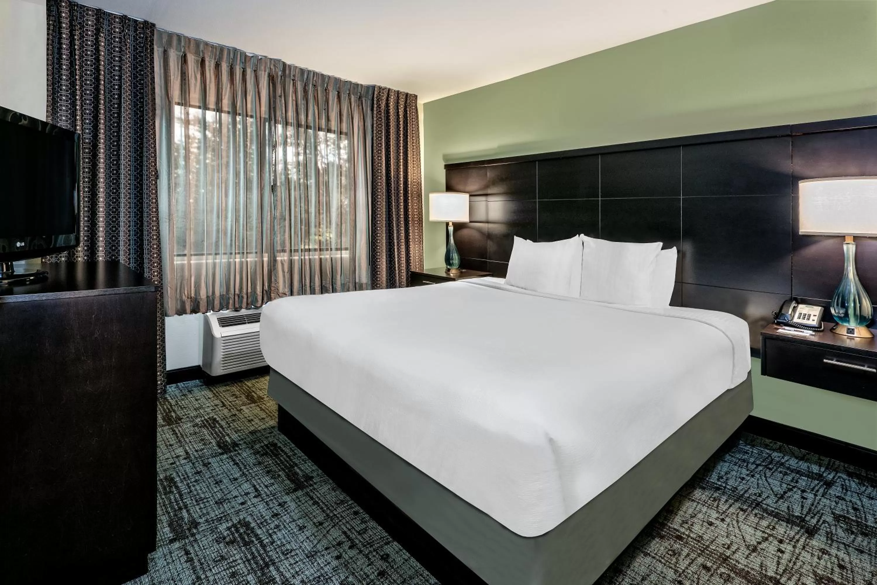 Photo of the whole room, Bed in Staybridge Suites Lubbock-University Area by IHG