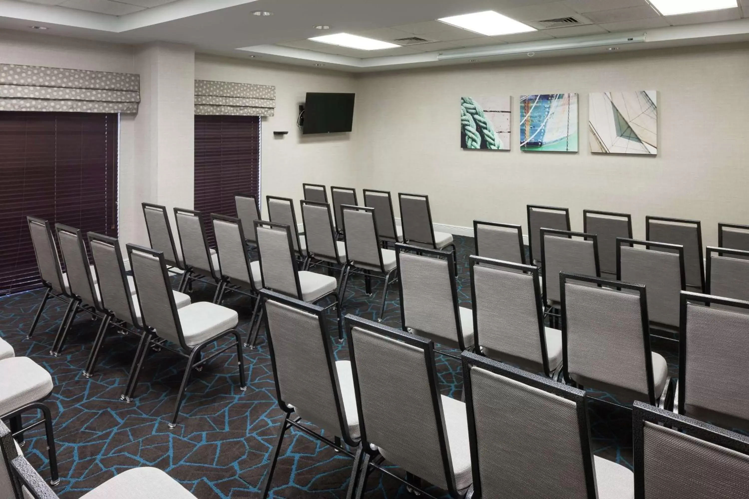 Meeting/conference room in Hampton Inn & Suites Miami-Doral Dolphin Mall