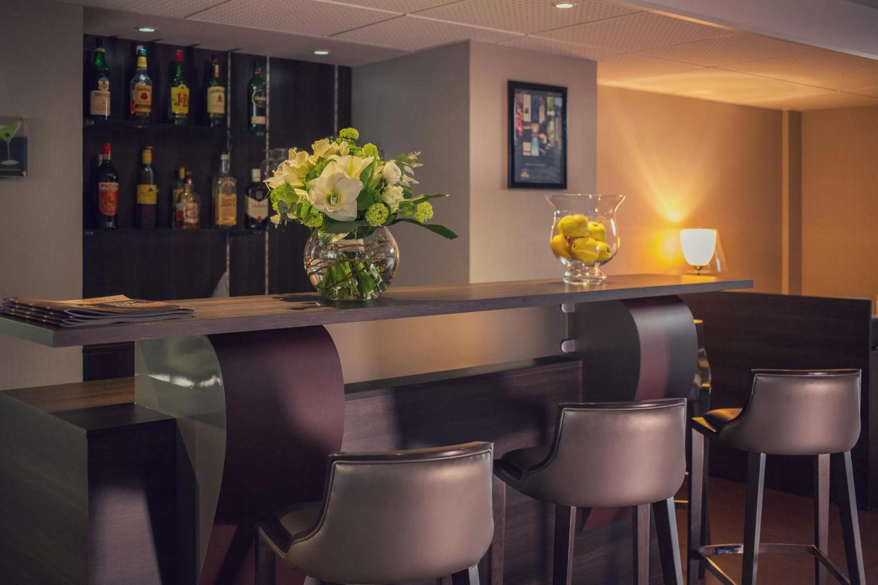 Lounge or bar in Best Western Plus Richelieu