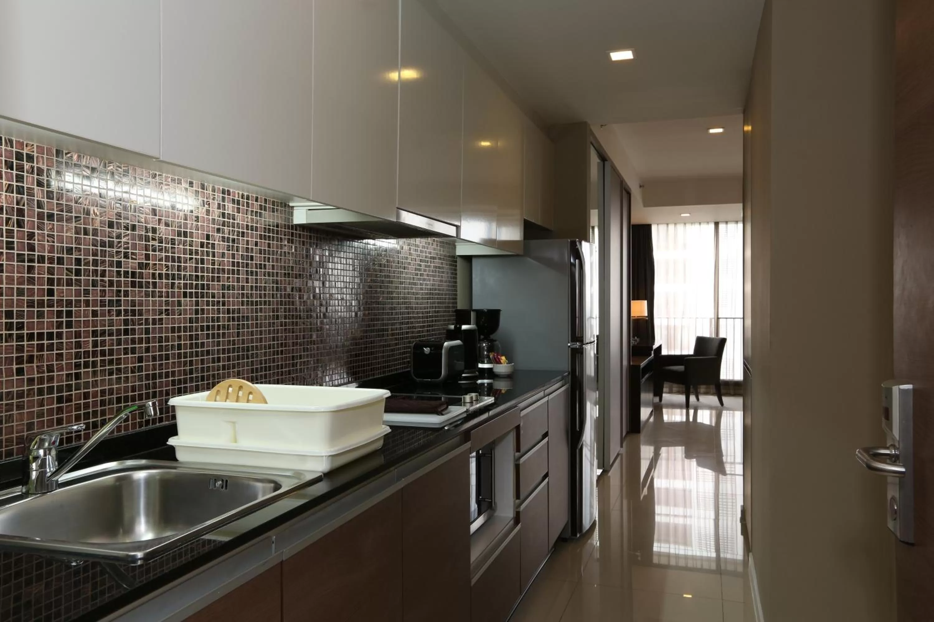 Kitchen or kitchenette in Bangna Pride Hotel & Residence