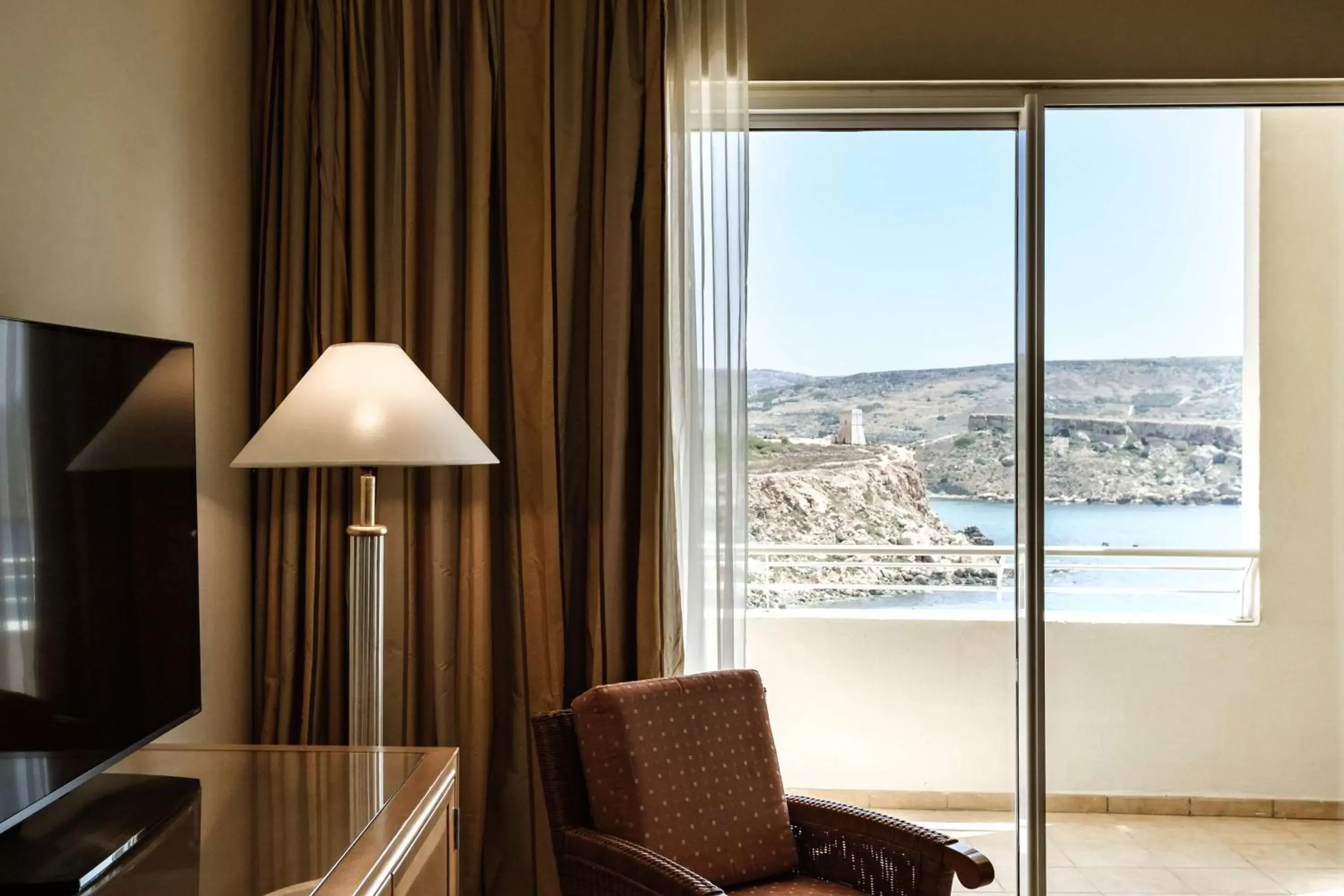 Photo of the whole room in Radisson Blu Resort & Spa, Malta Golden Sands