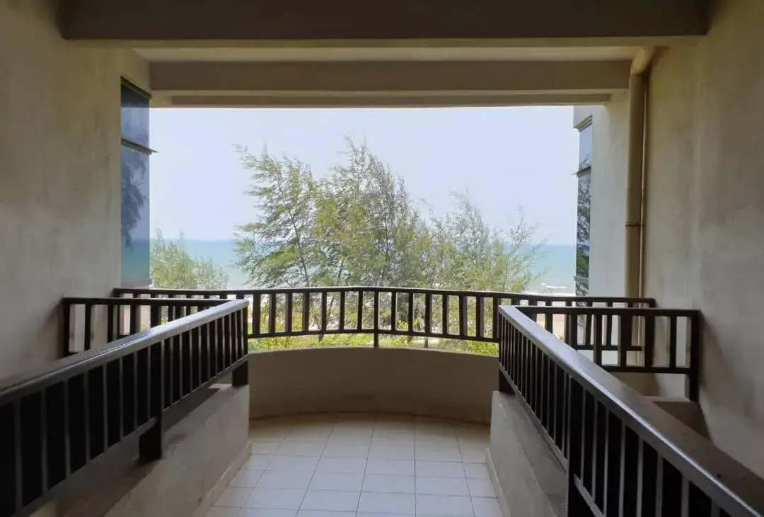 Balcony/Terrace in Samsuria Beach Resort & Residence