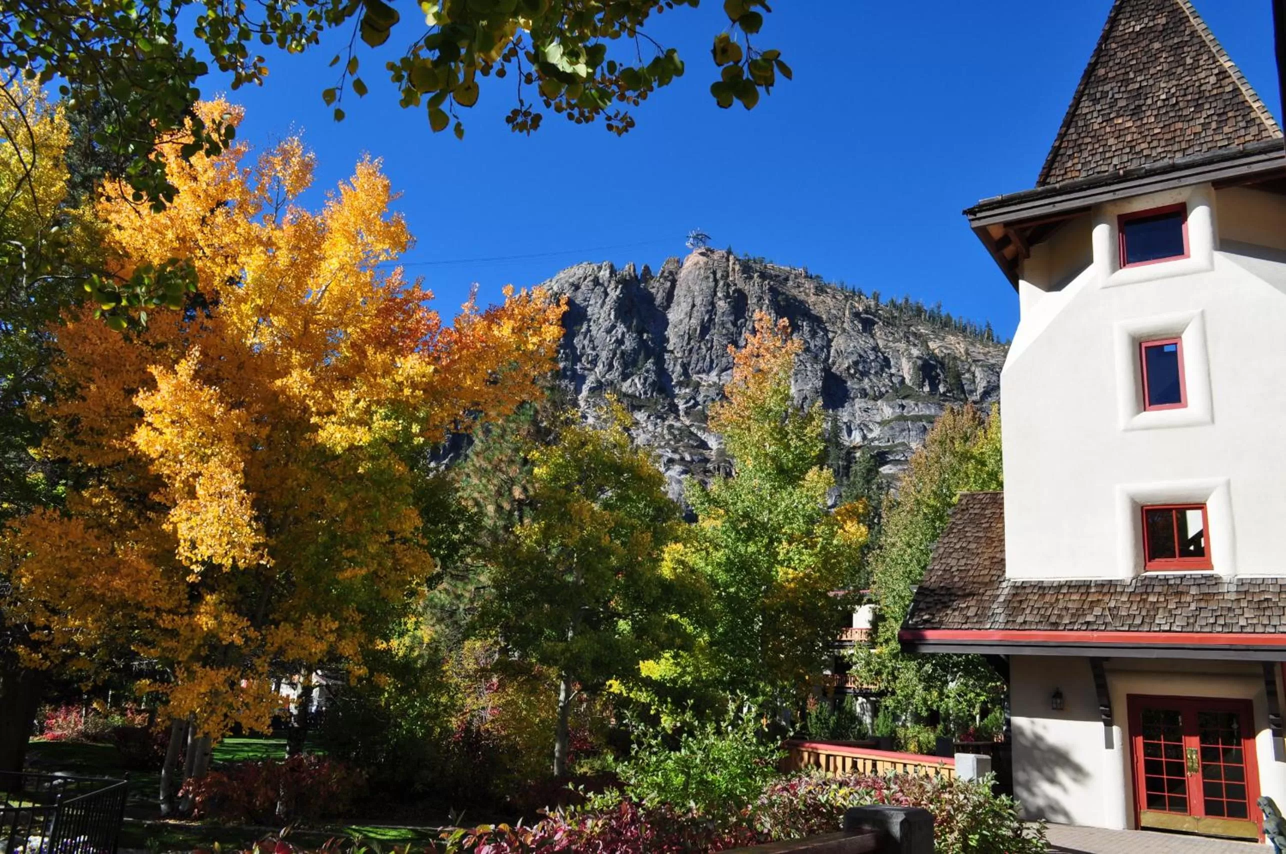 Mountain view in Olympic Village Inn Olympic Valley