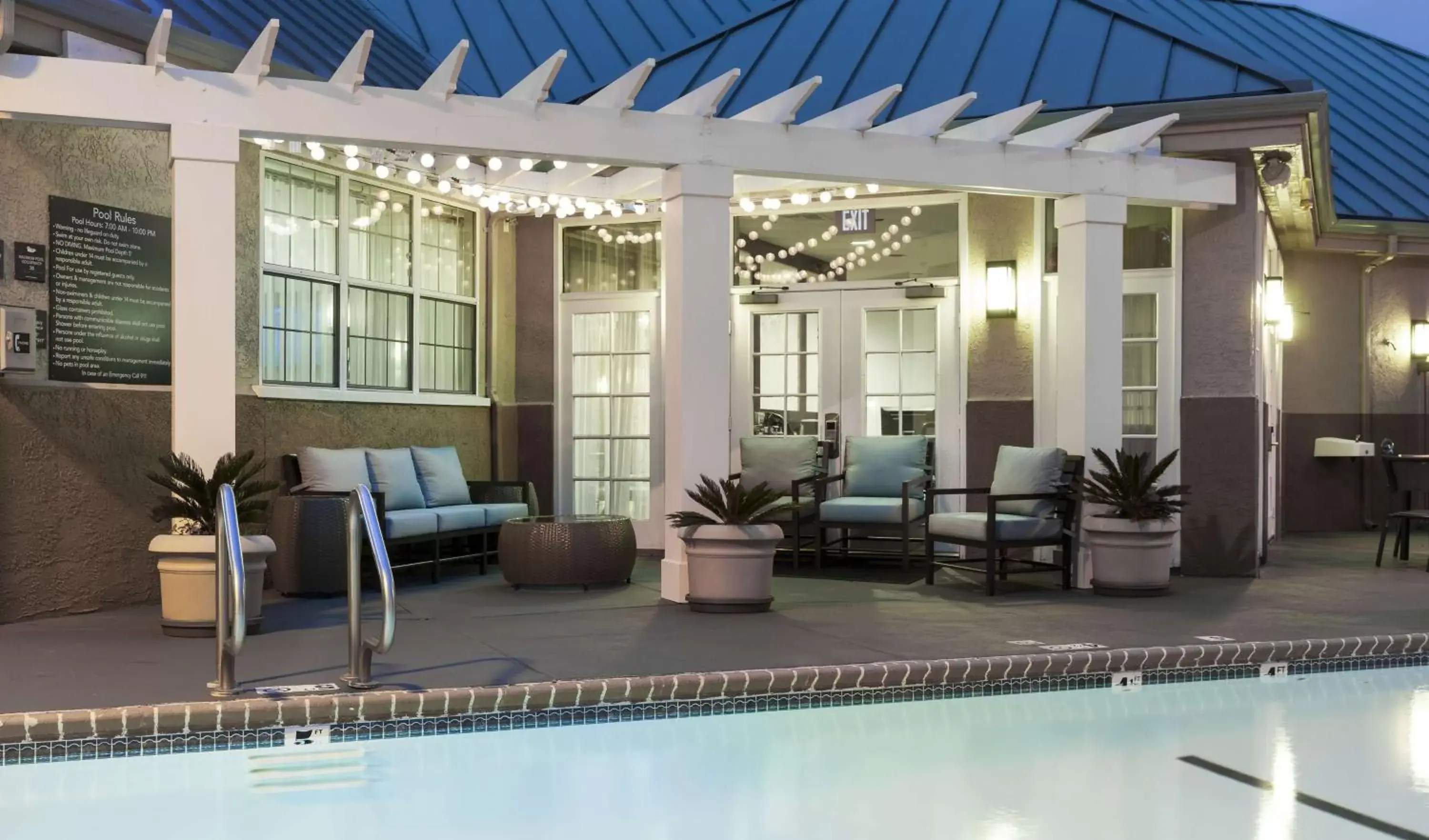 Pool view, Swimming Pool in Homewood Suites by Hilton San Jose Airport-Silicon Valley