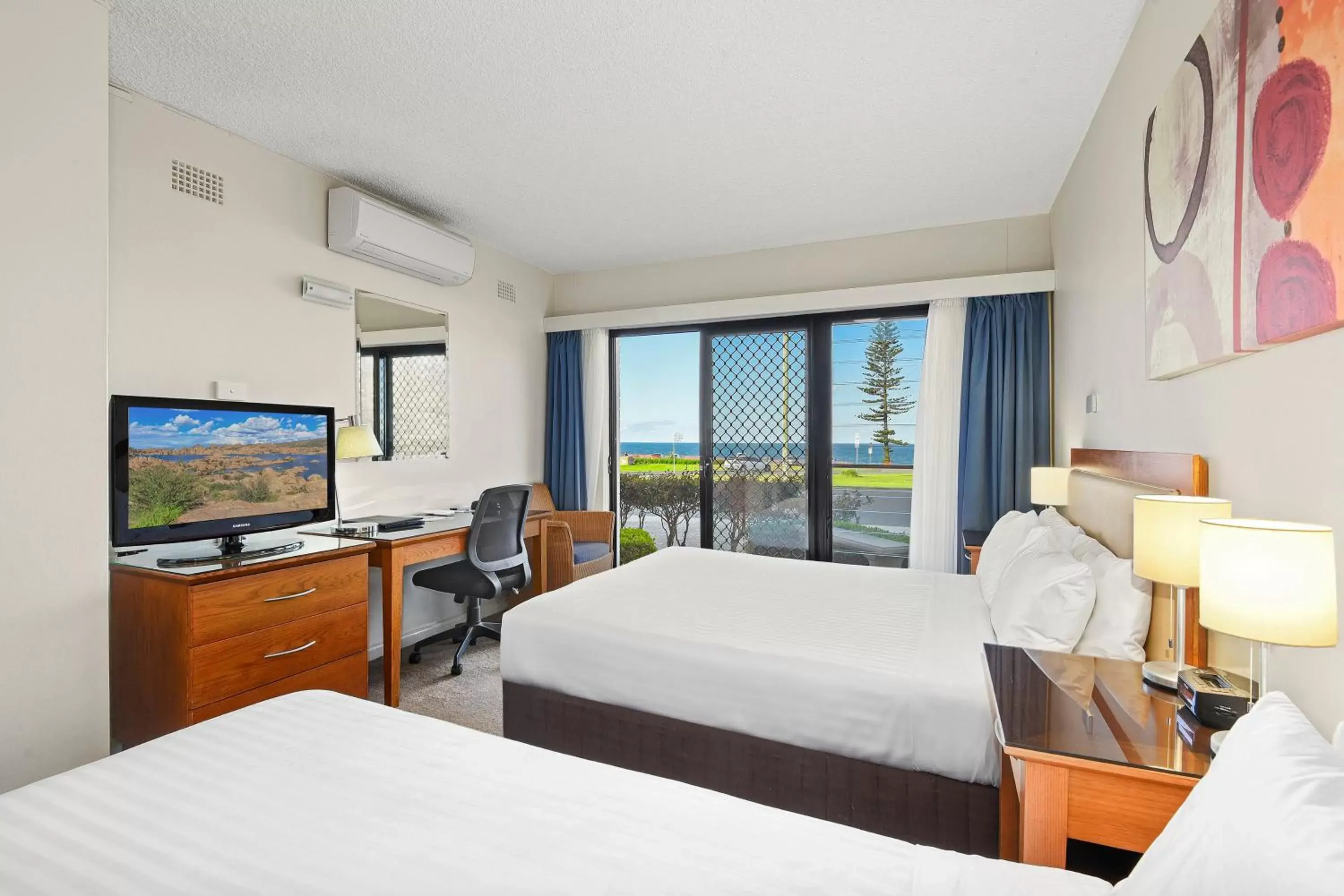 Bedroom, Room Photo in ibis Styles Port Macquarie