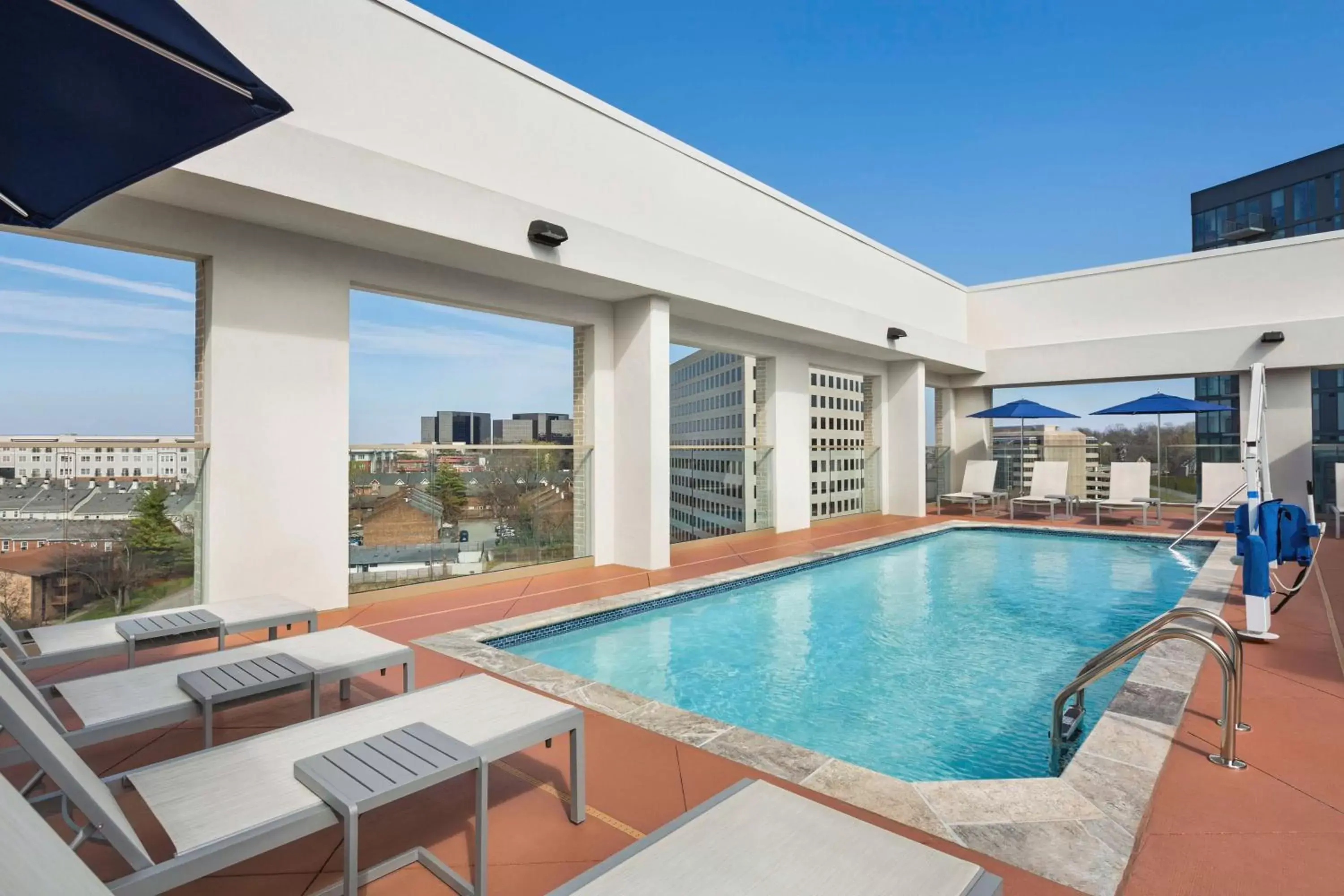 Pool view, Swimming Pool in Hilton Garden Inn Nashville West End Avenue