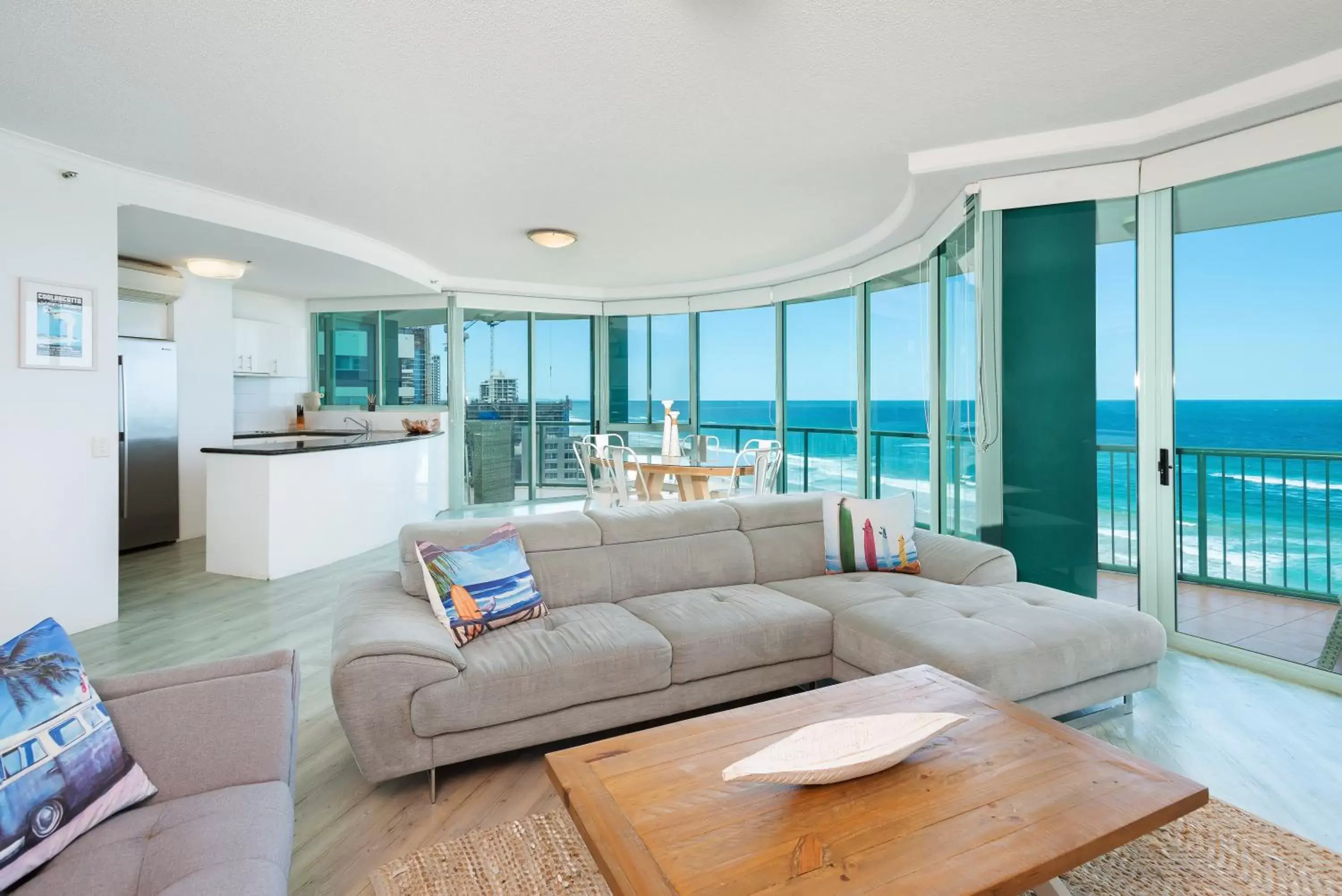 Living room, Seating Area in The Waterford on Main Beach