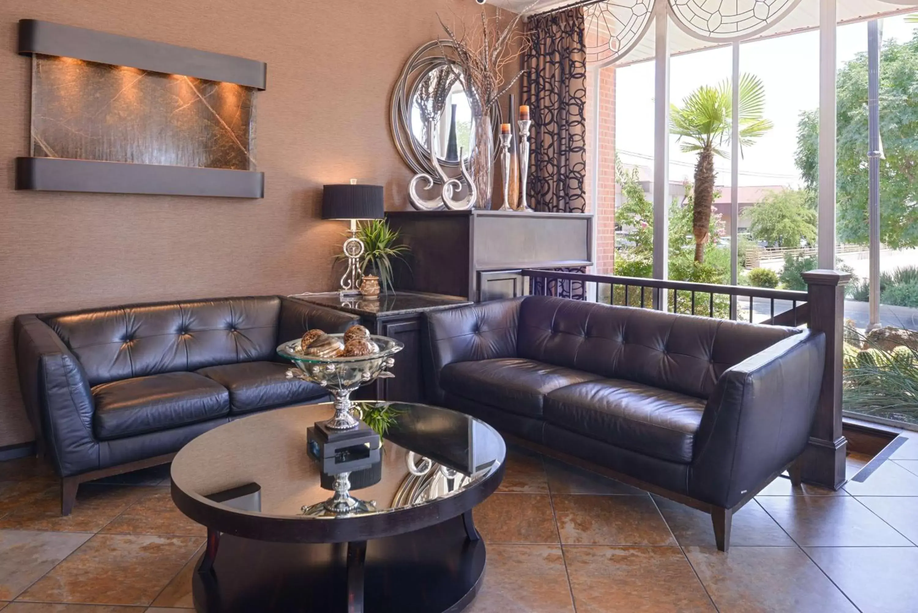 Lobby or reception, Seating Area in Best Western Coral Hills