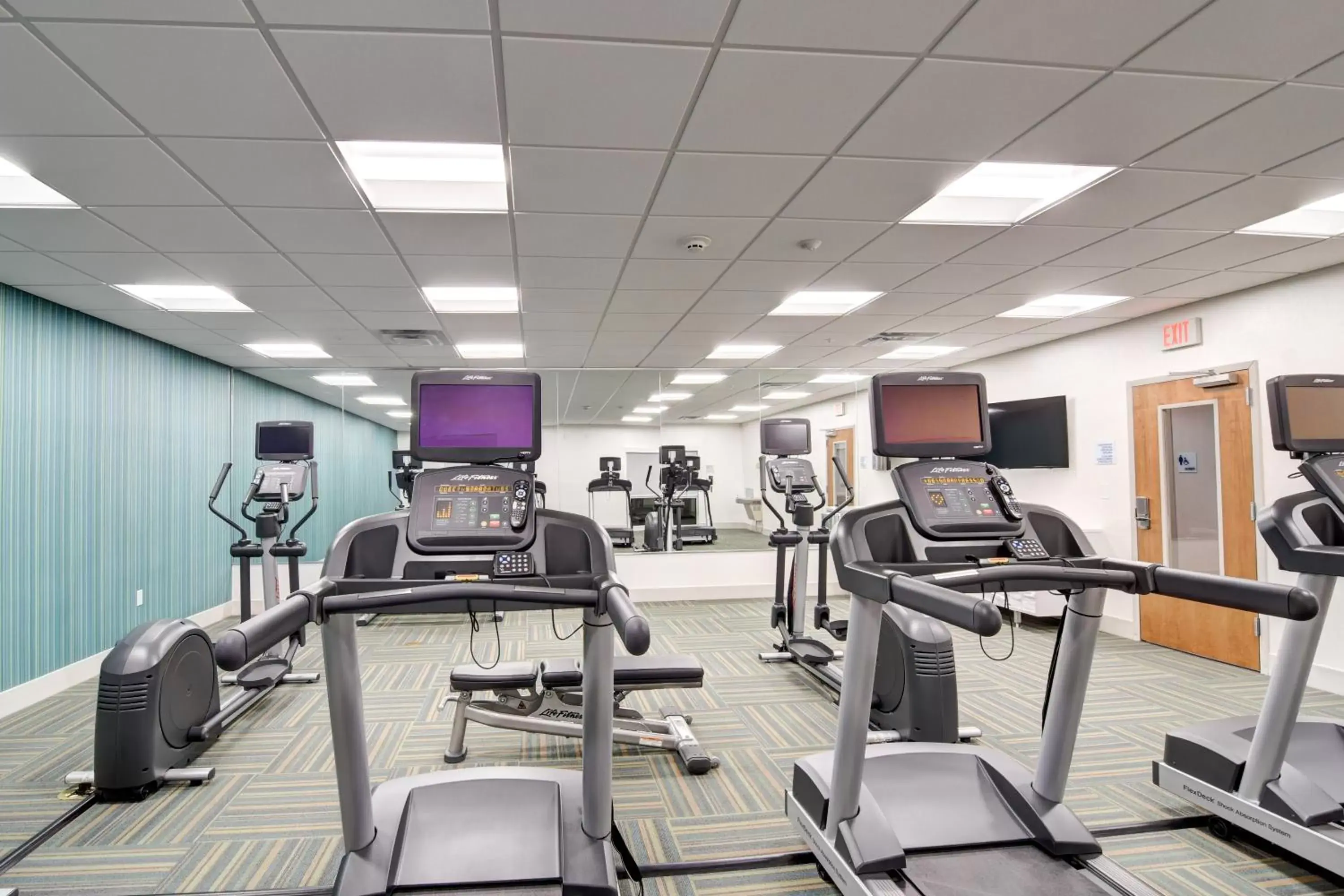 Fitness centre/facilities, Fitness Center/Facilities in Holiday Inn Express - Fort Walton Beach Central, an IHG Hotel