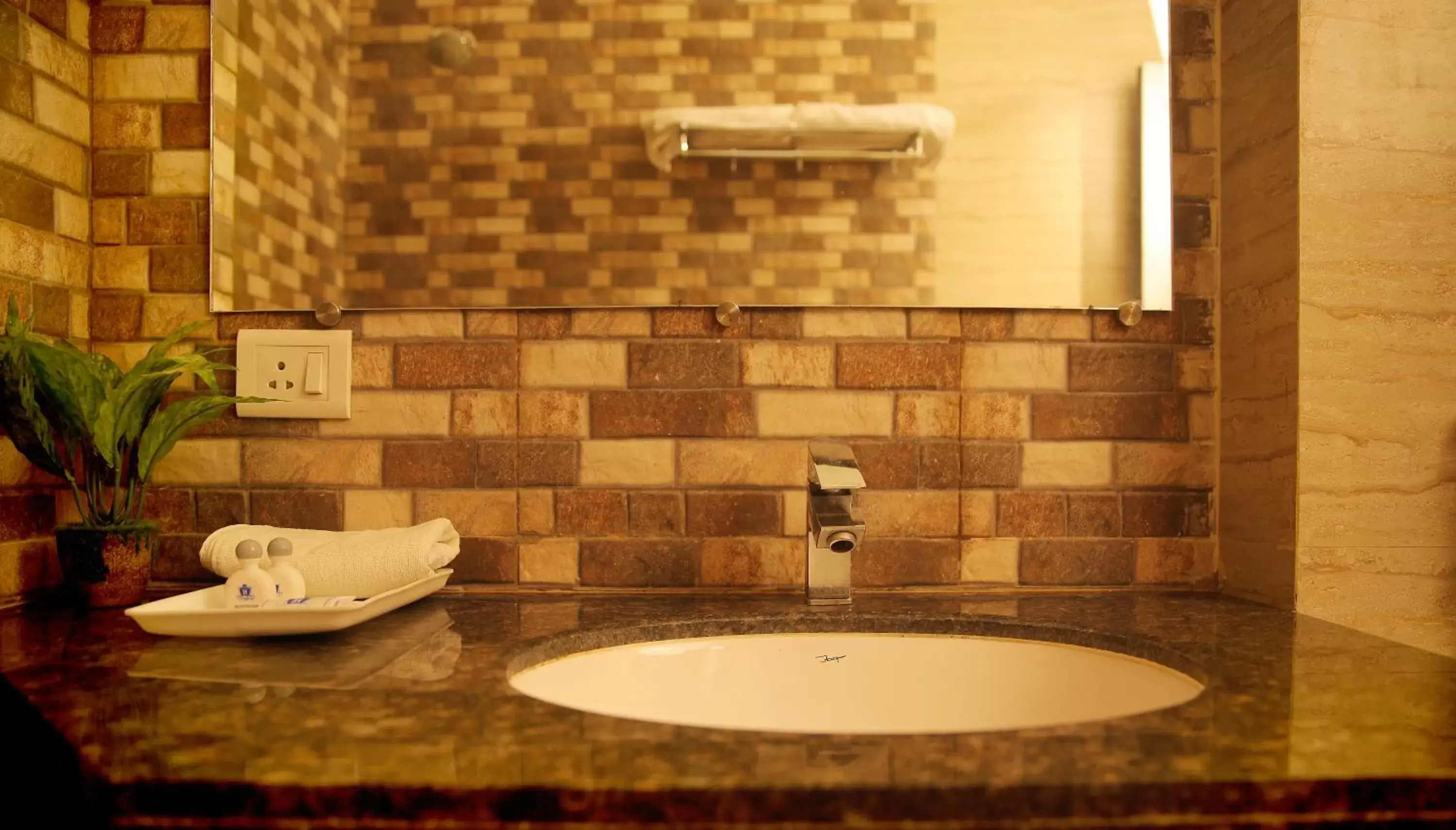 Bathroom in Hotel Rivera Palace