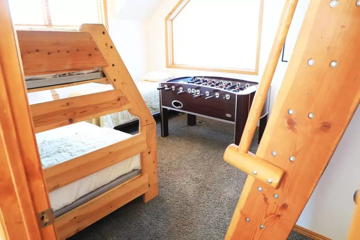 Bunk Bed in Zion Ponderosa Ranch Resort