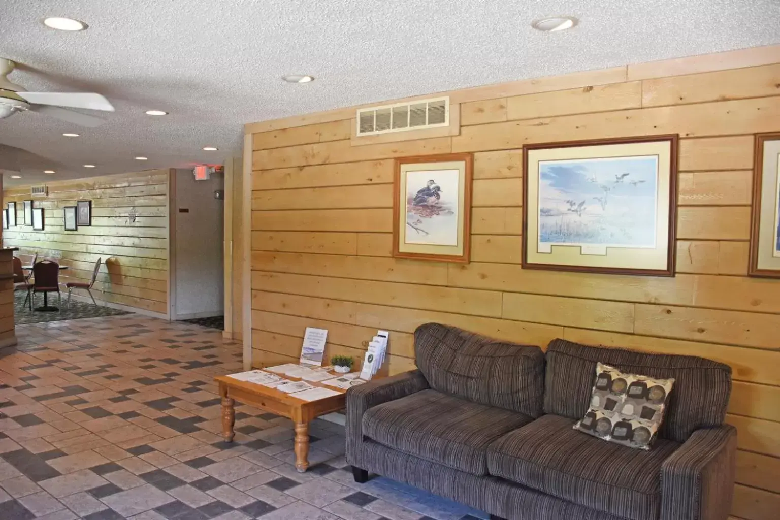 Lobby or reception, Seating Area in Paddle Wheel Inn