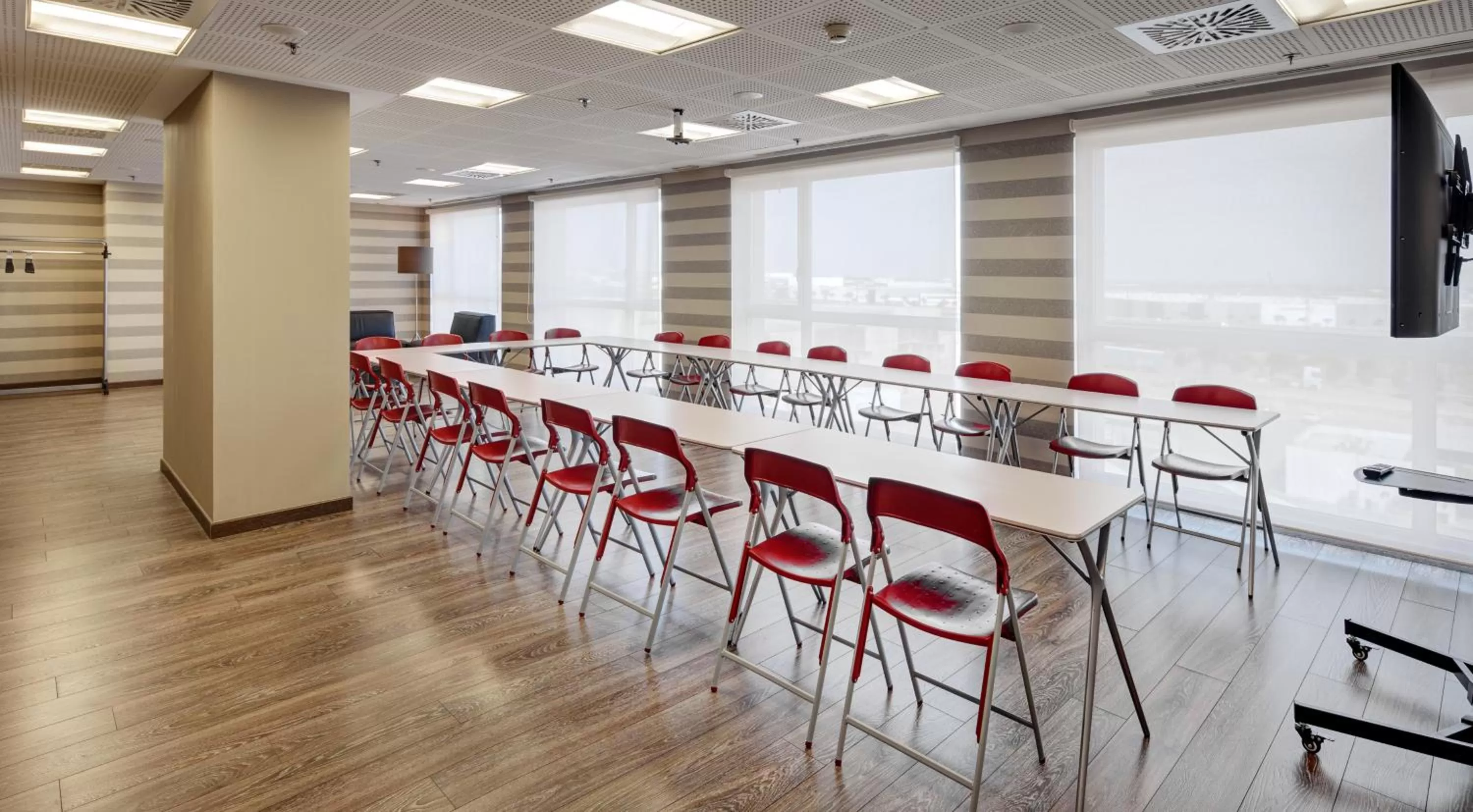 Meeting/conference room in Sercotel Plaza Feria