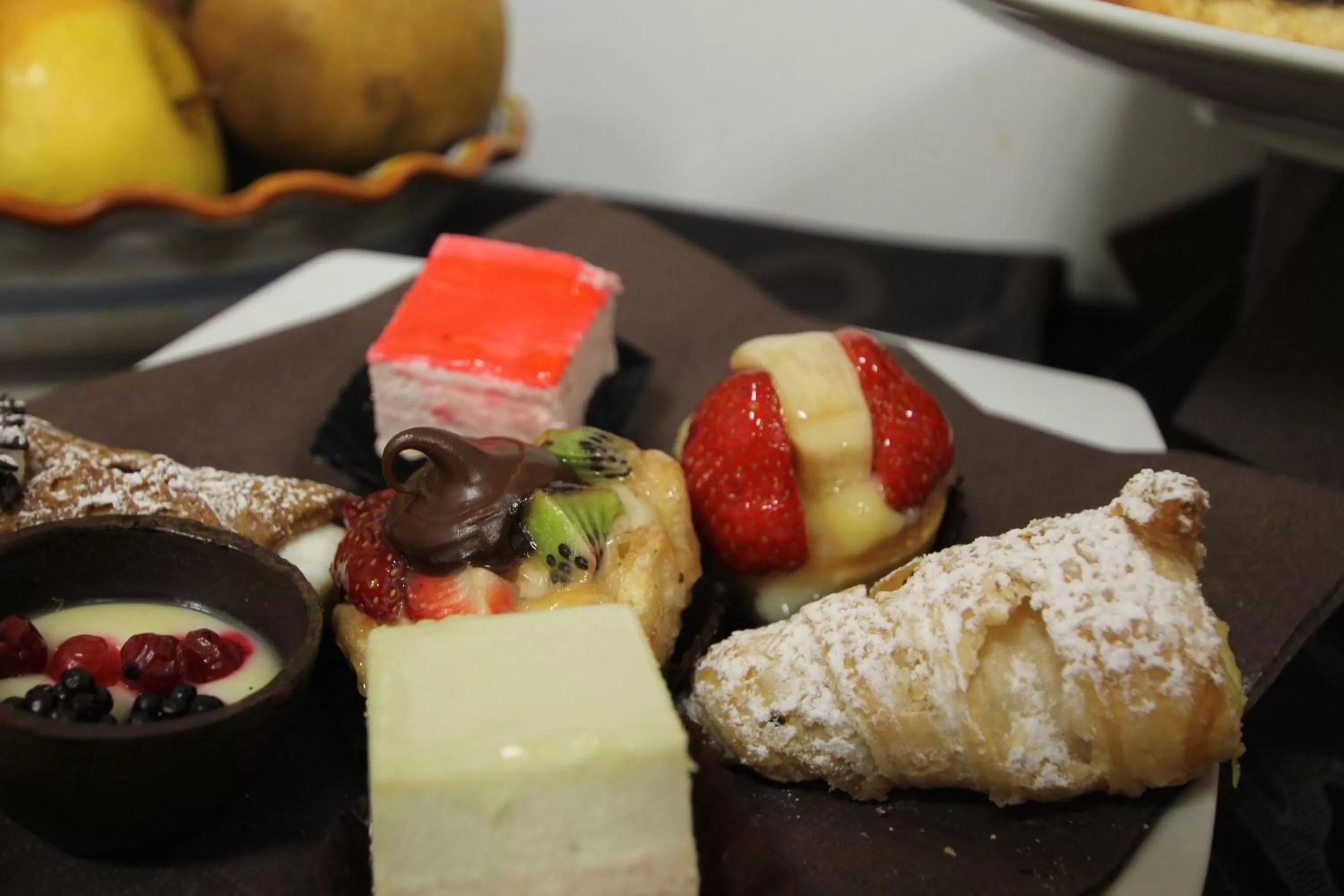 Food and drinks in Hotel Star