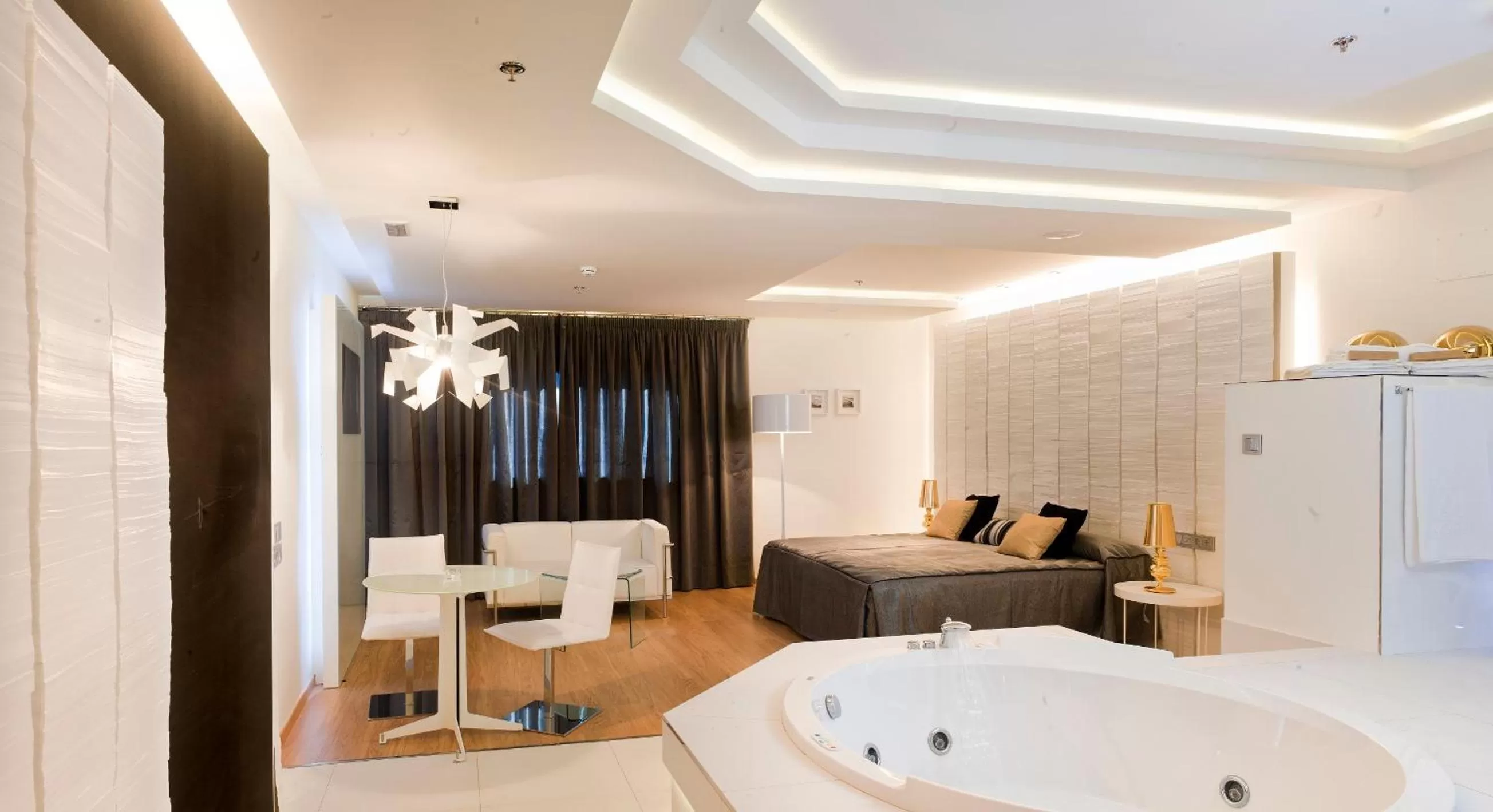 Photo of the whole room in Kadrit Hotel