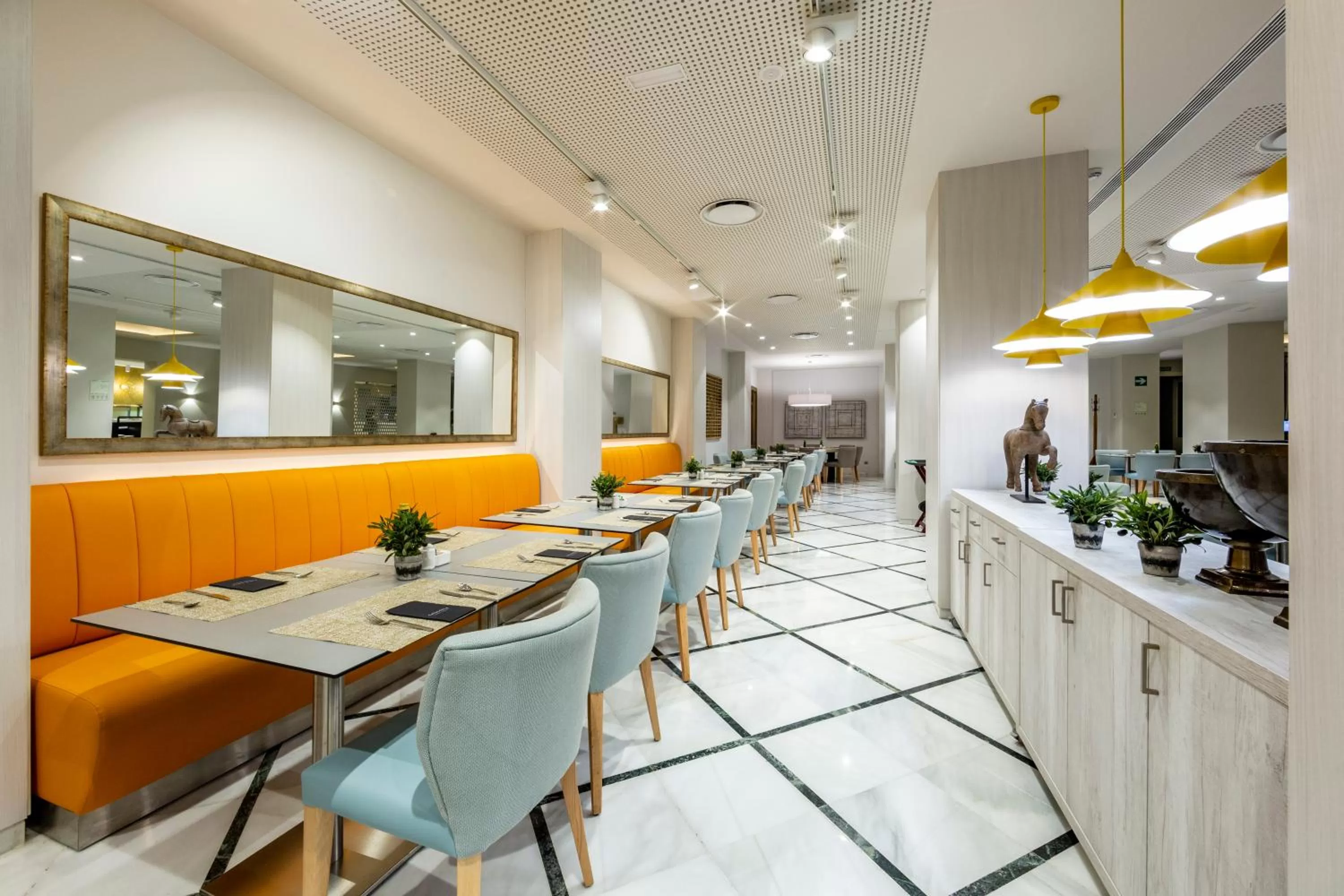 Restaurant/places to eat in Catalonia Granada